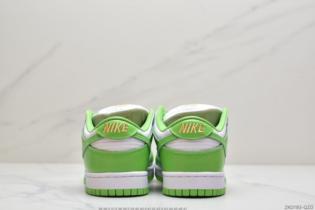 270 公司级Supreme x Nike SB Dunk Low 此次联名系列DH3228-100