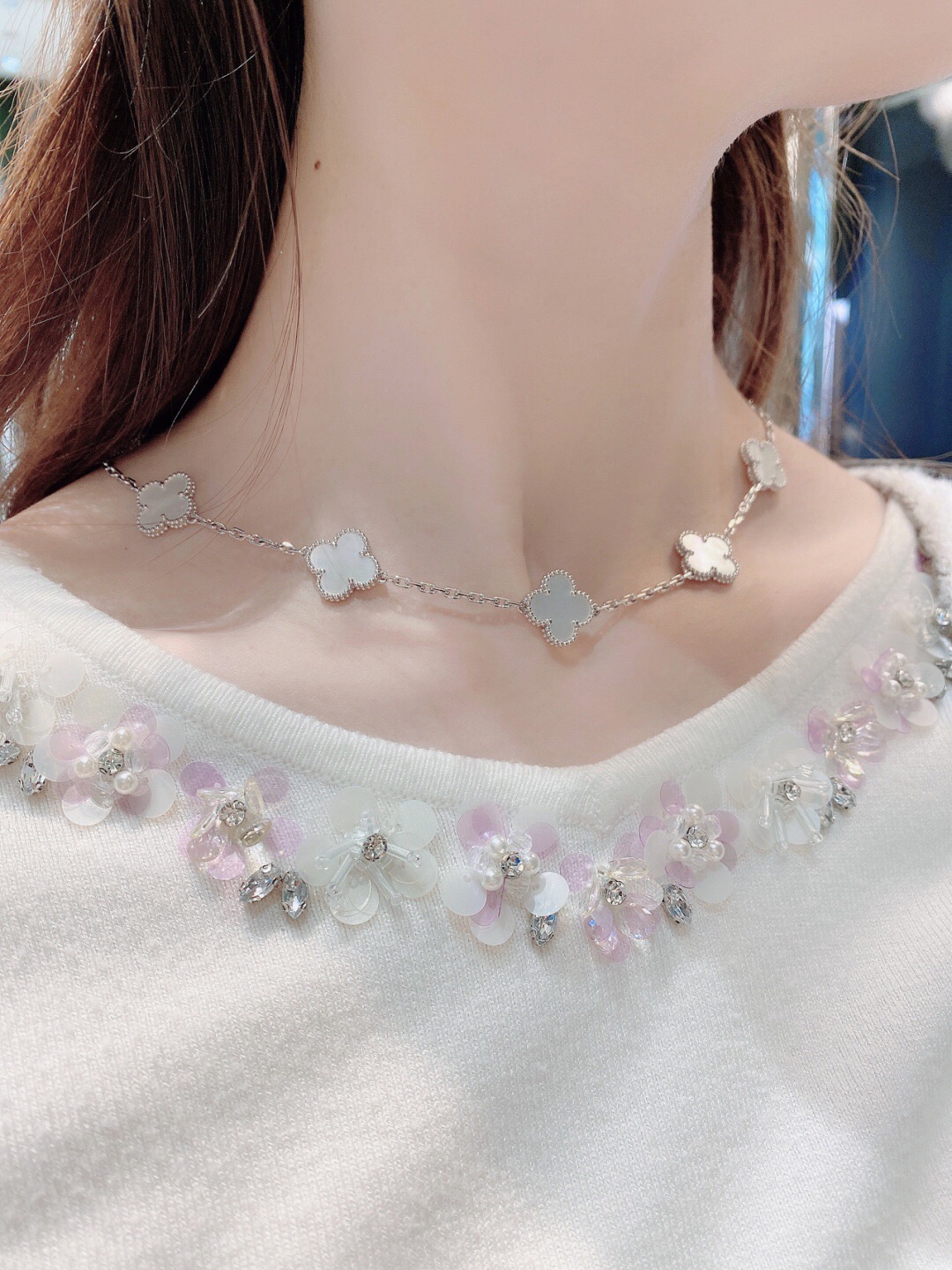 NO:703054,Four-leaf clover 10-flower and 20-flower are available, ten-flower short chain, Cartier high-end jewelry19860909四叶草 10花、20花 都有 十花短链,,卡迪亚高端饰品,Jewelry