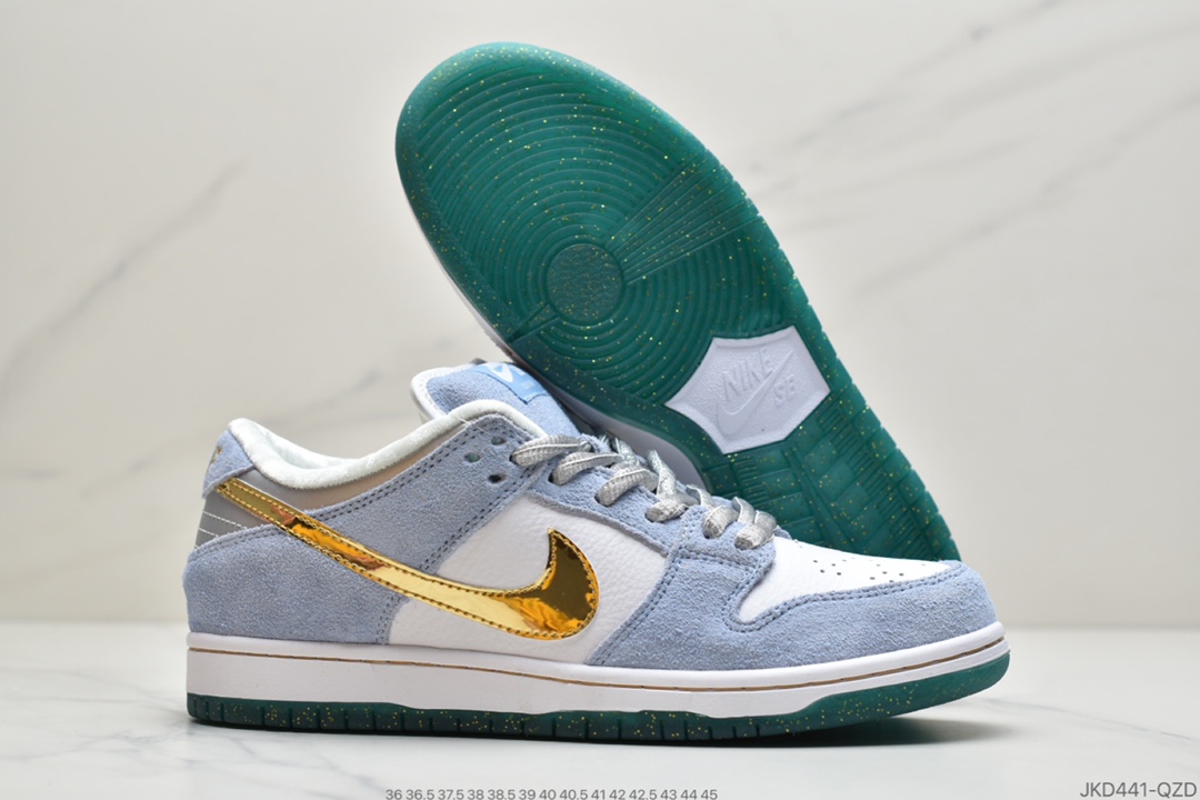 160 公司级耐克Sean Cliver x Nike SB Dunk Low ”Holiday Special” 冰雪奇缘 DC9936-100