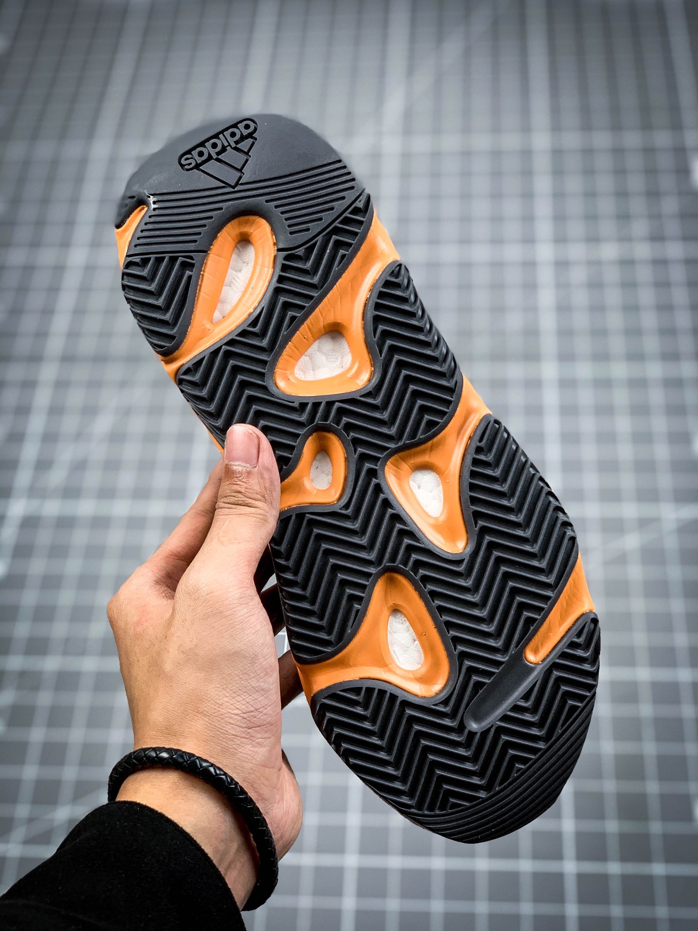 330  新货# 大厂纯原 Adidas YEEZY BOOST 3M 700 MNVN GZ6984-881