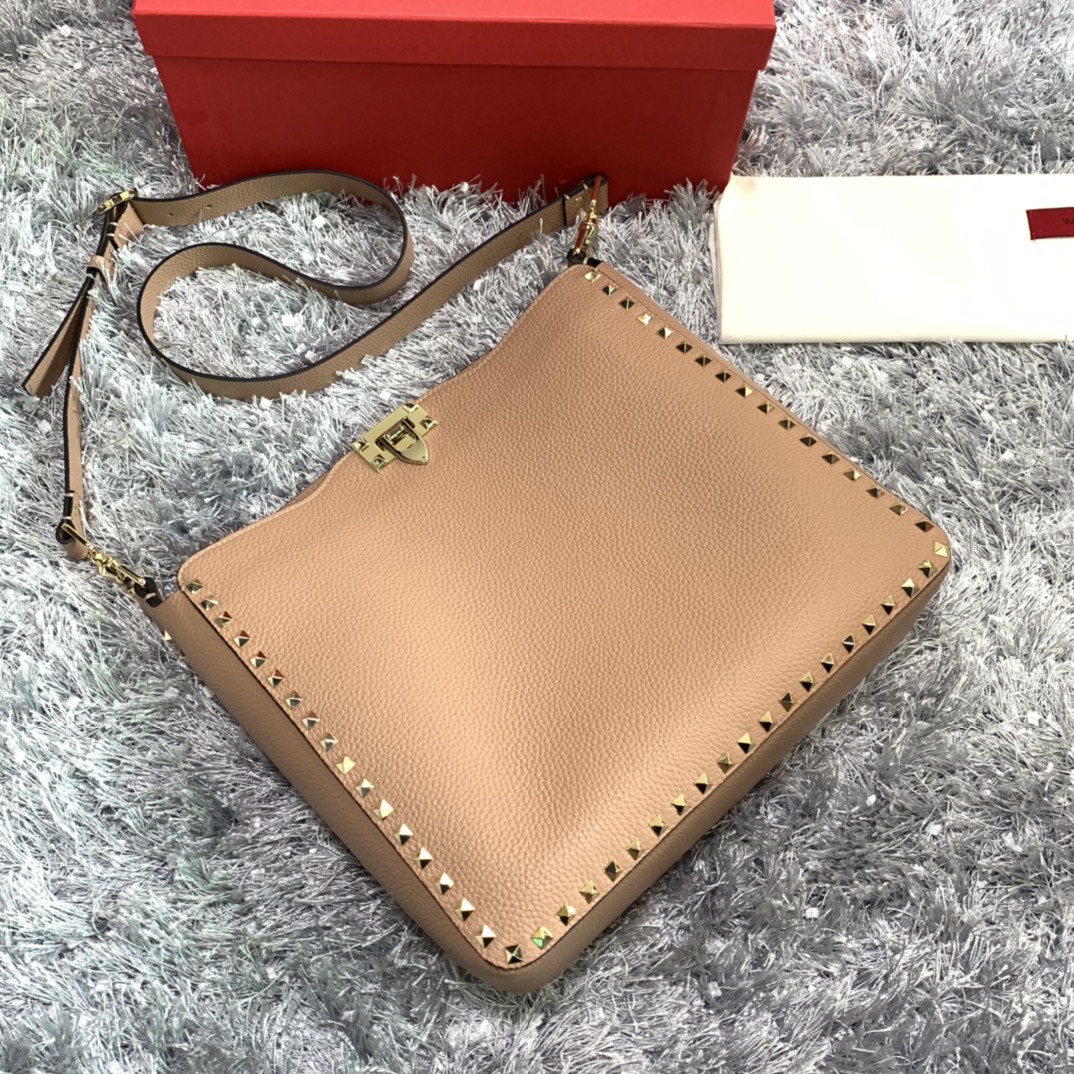 [Valentino Women