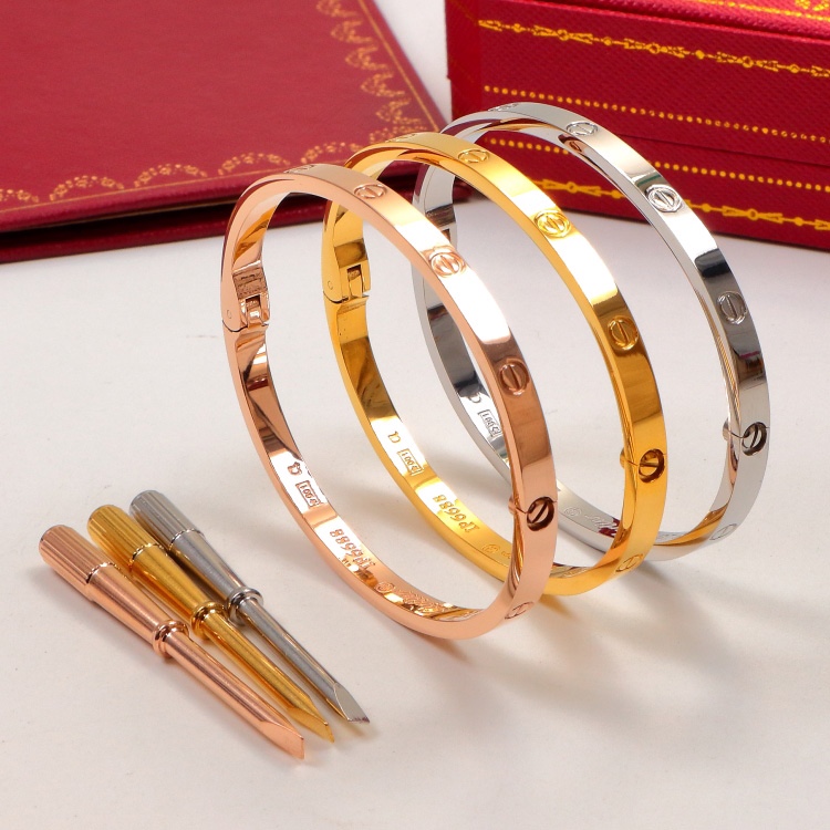Cartier 卡地亚