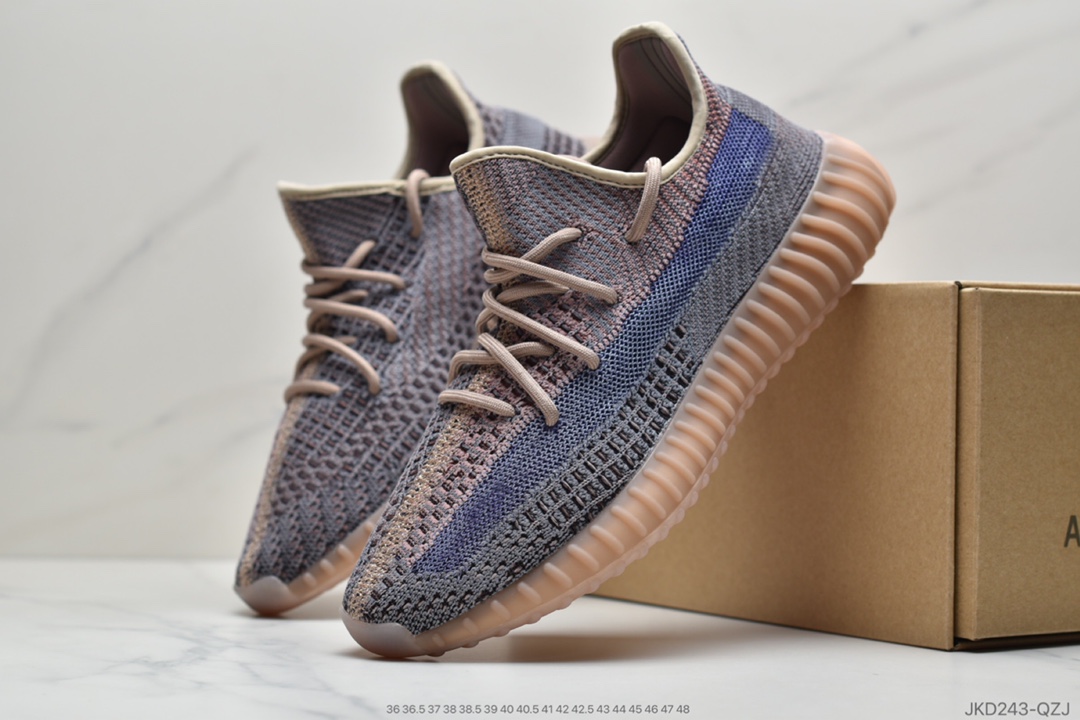 160 公司级阿迪达斯Adidas YEEZY BOOST 350 V2 百搭轻便爆米花中底休闲运动慢跑鞋新氧化天鹅拼接满天星 FZ5246