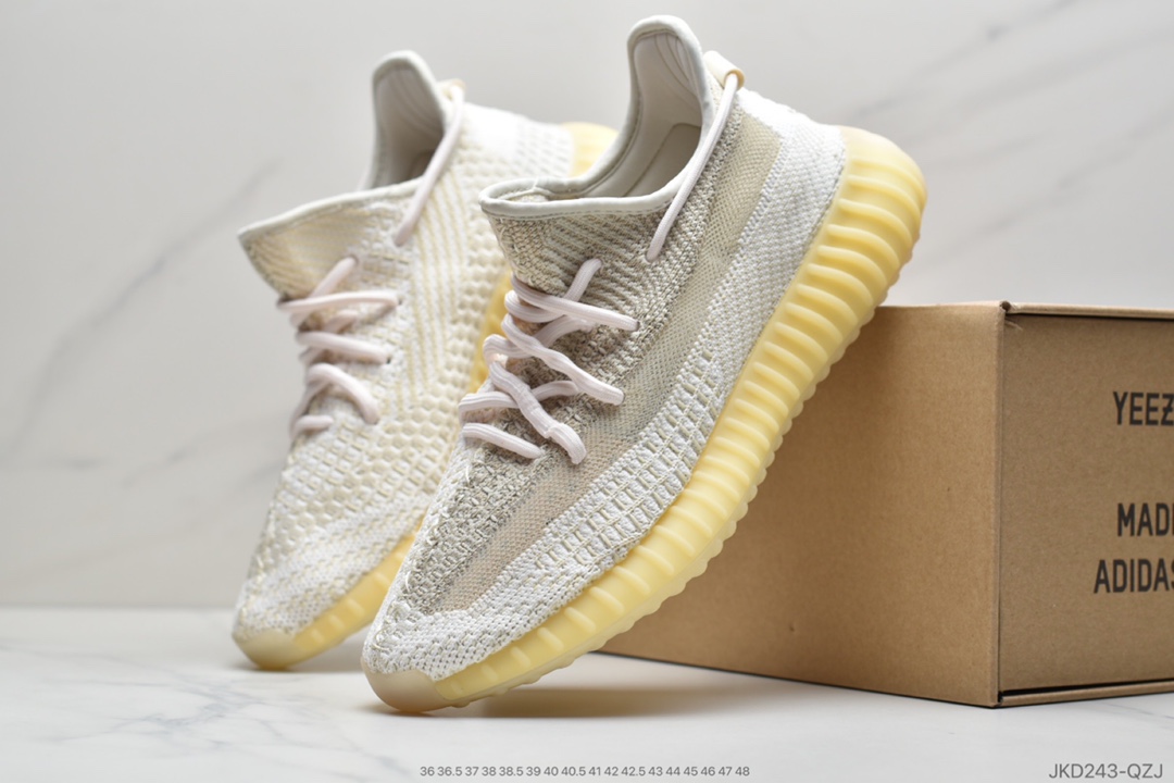 160 公司级阿迪达斯Adidas YEEZY BOOST 350 V2 百搭轻便爆米花中底休闲运动慢跑鞋新氧化天鹅拼接满天星 FZ5246