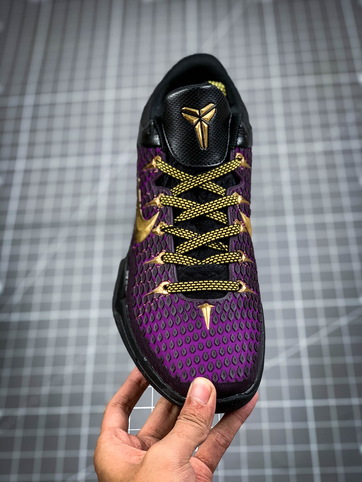 260 Nike Zoom Kobe VIII System”GC”科比ZK8代复刻实战运动低帮文化篮球鞋“黑黄广告色”555286-077