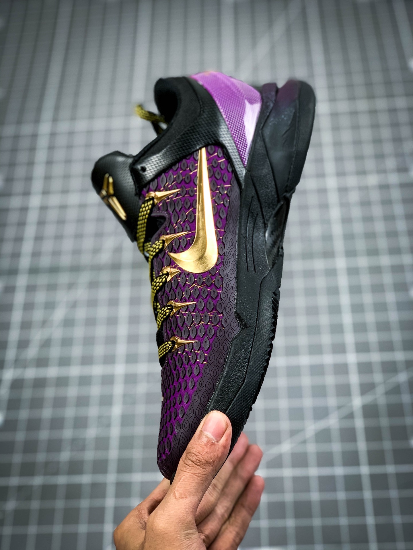 260 Nike Zoom Kobe VIII System”GC”科比ZK8代复刻实战运动低帮文化篮球鞋“黑黄广告色”555286-077