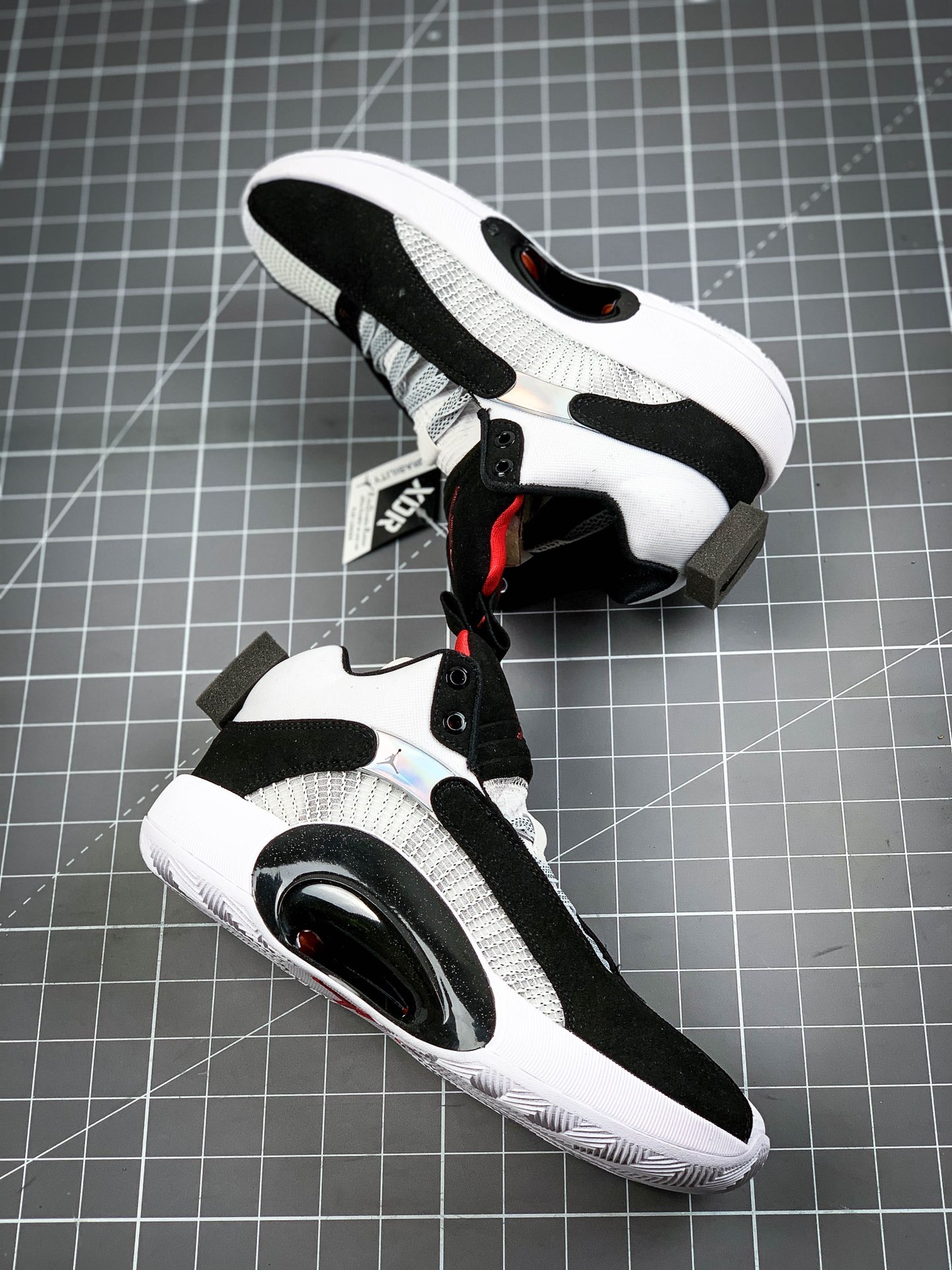 260 Nike Air Jordan XXXV SP-TP PF”DNA”AJ35代中帮镂空缓震科技休闲运动篮球鞋“黑白红”CQ4228-001