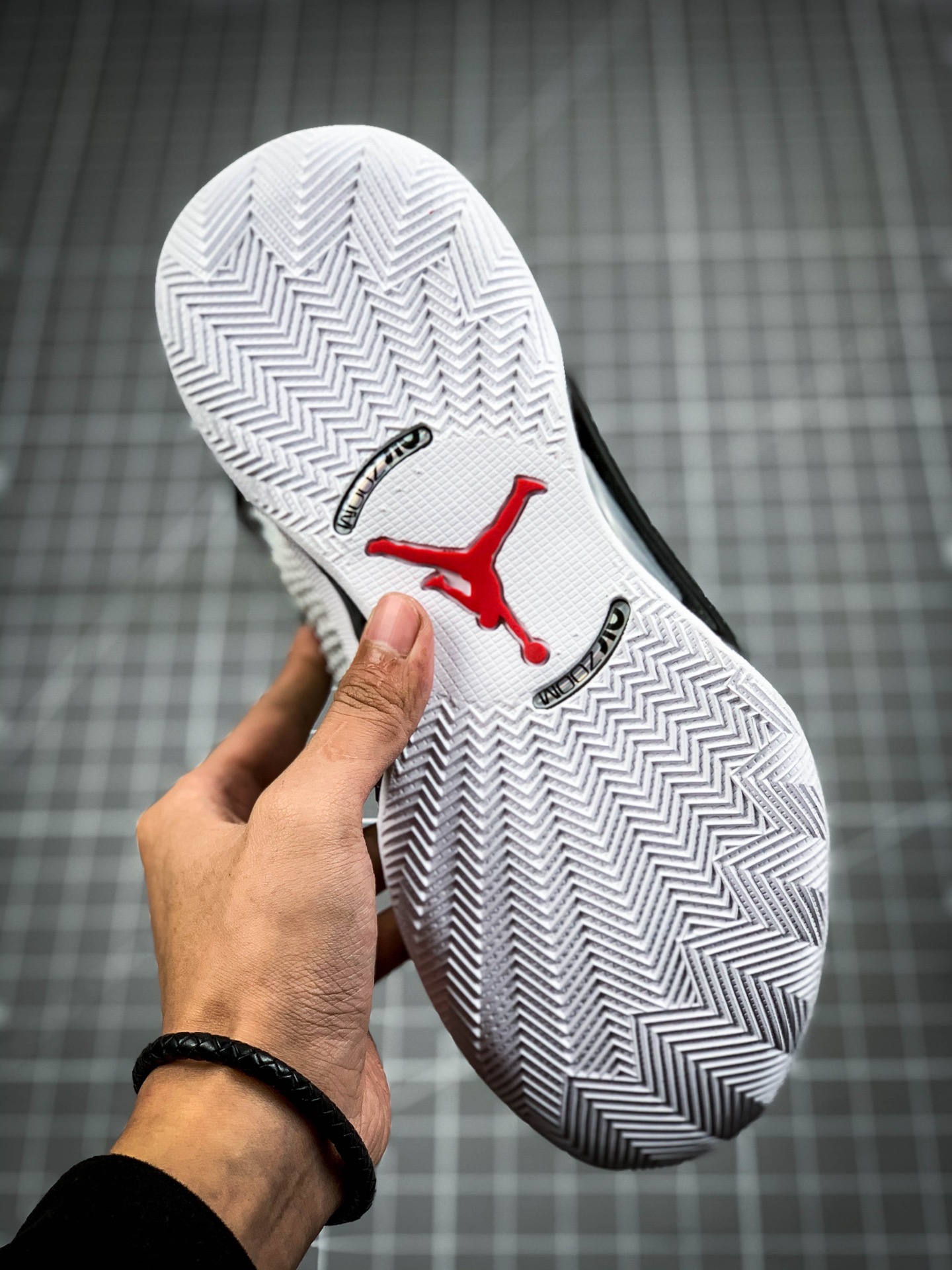 260 Nike Air Jordan XXXV SP-TP PF”DNA”AJ35代中帮镂空缓震科技休闲运动篮球鞋“黑白红”CQ4228-001