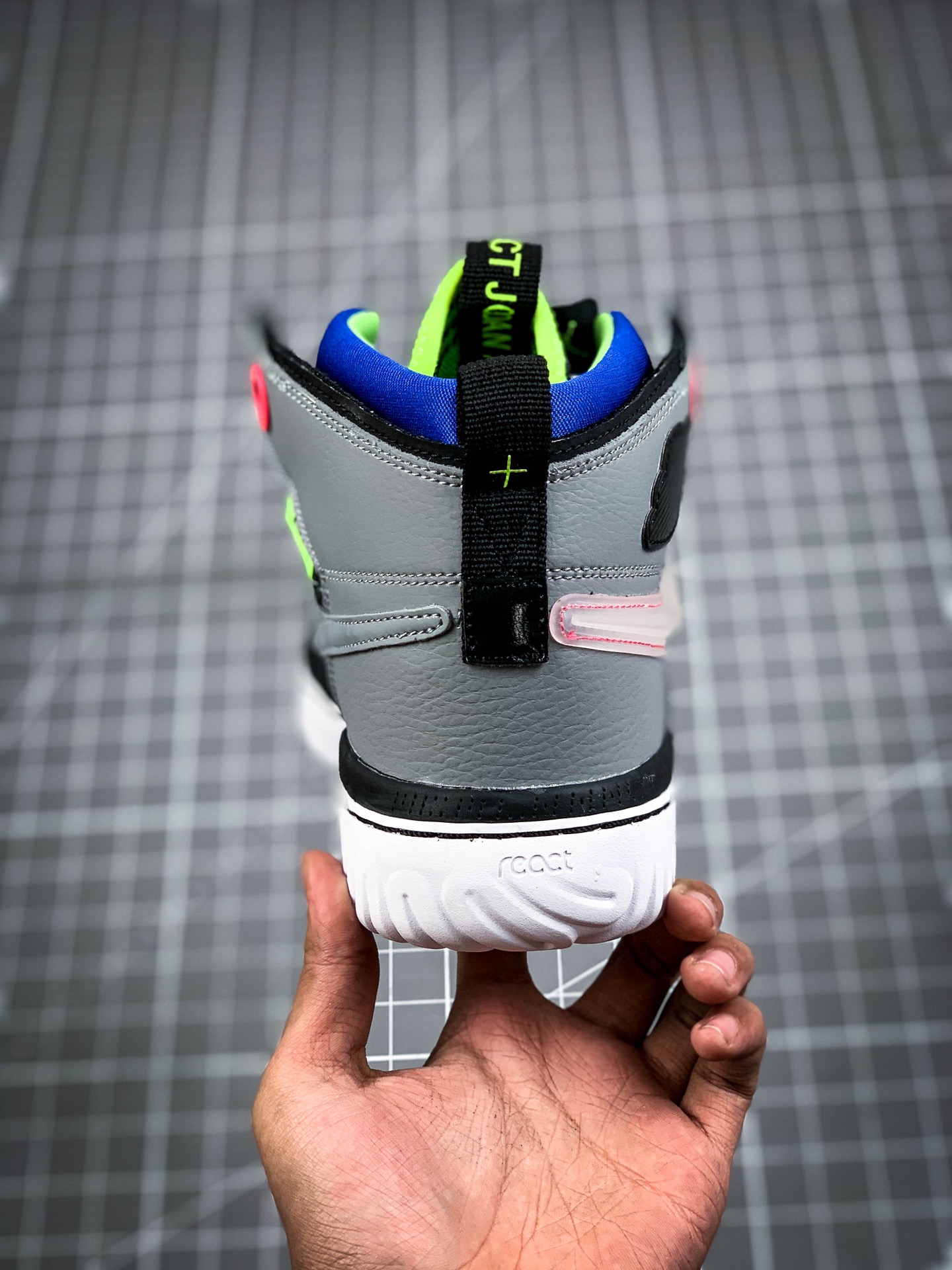 300 机能乔丹AJ1 Air Jordan 1 High React 机能风格 AR5321-002