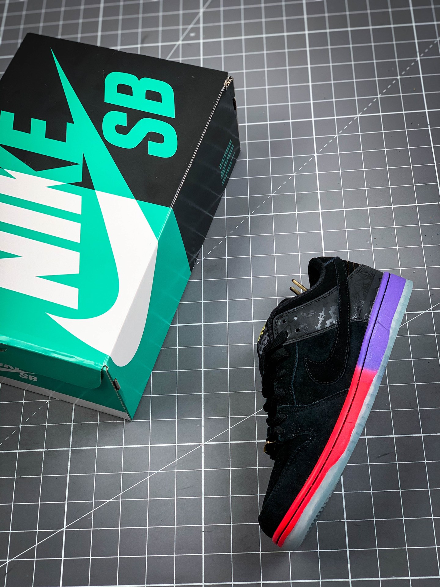 280 Nike Dunk Low Premium SB BHM黑人月彩虹 504750-001