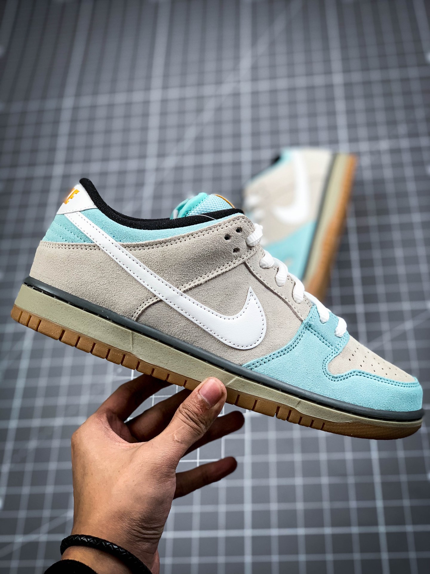 320  SB Dunk Low “Gulf of Mexico” 墨西哥湾304292-410