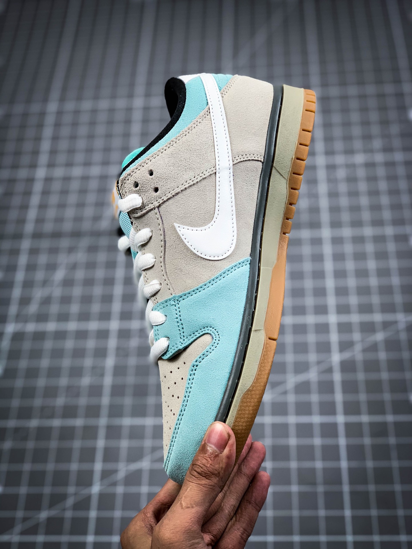 320  SB Dunk Low “Gulf of Mexico” 墨西哥湾304292-410