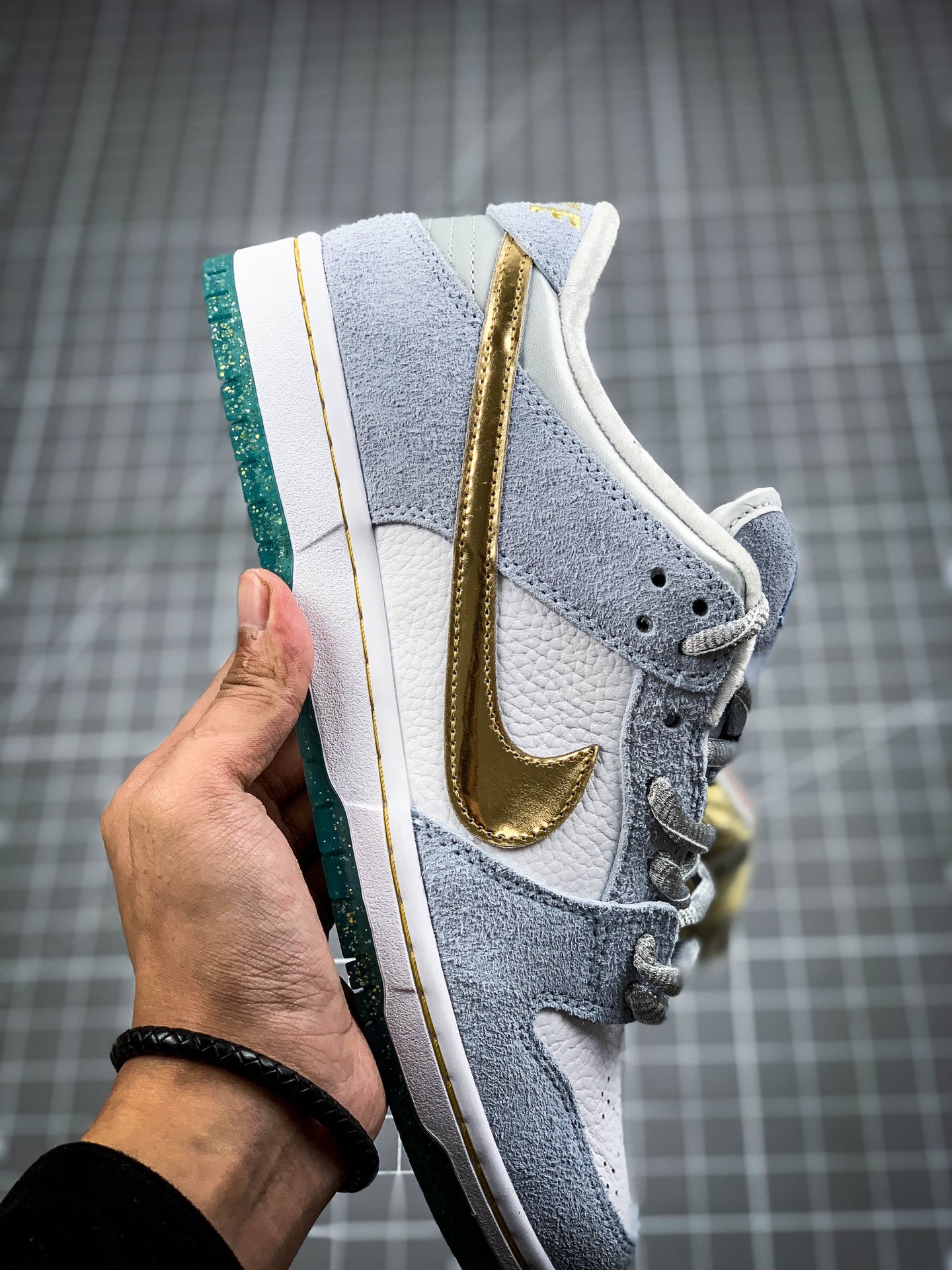 400 纯原版 官方主推Dunk 冰雪奇缘 Sean Cliver x Nike SB Dunk Low Pro QS 艺术家滑板 DC9936-100