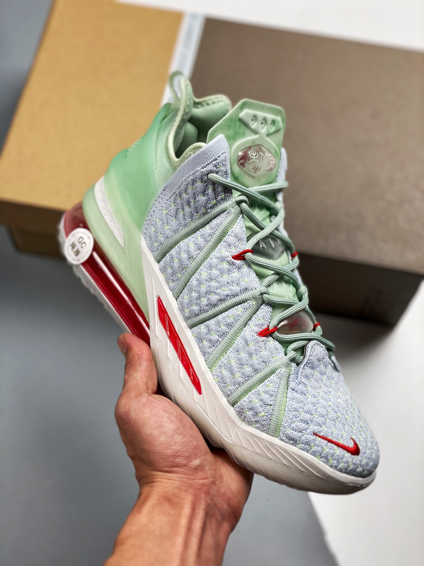 NK LeBron 18, edición limitada de la Ciudad Prohibida, puro original de fábrica grande, botas de campeonato d…