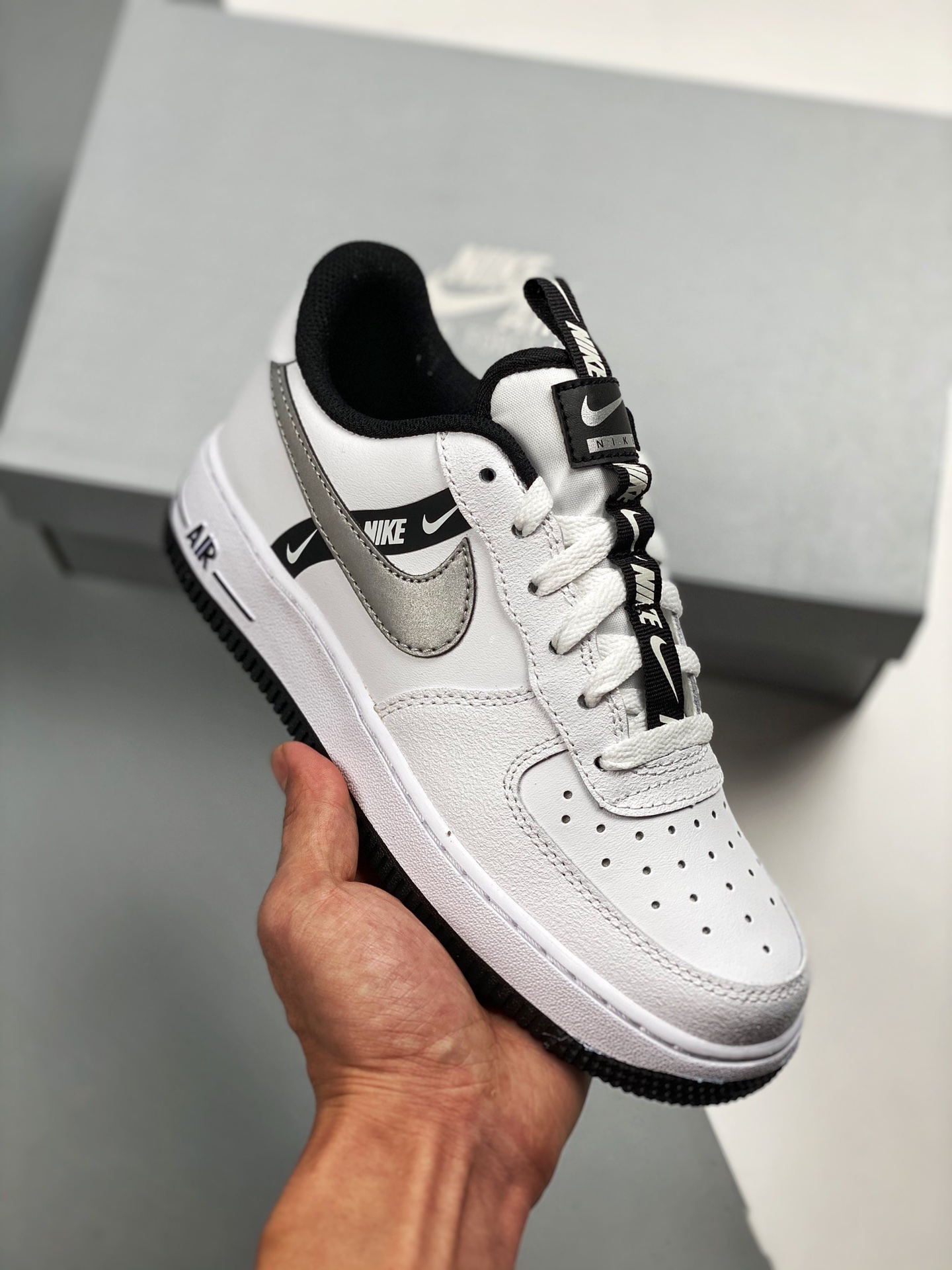 Air Force 1'07 Lv8 blanco, negro y gris, horma y datos originales, placa de papel, fotos reales de estreno #entresuela …