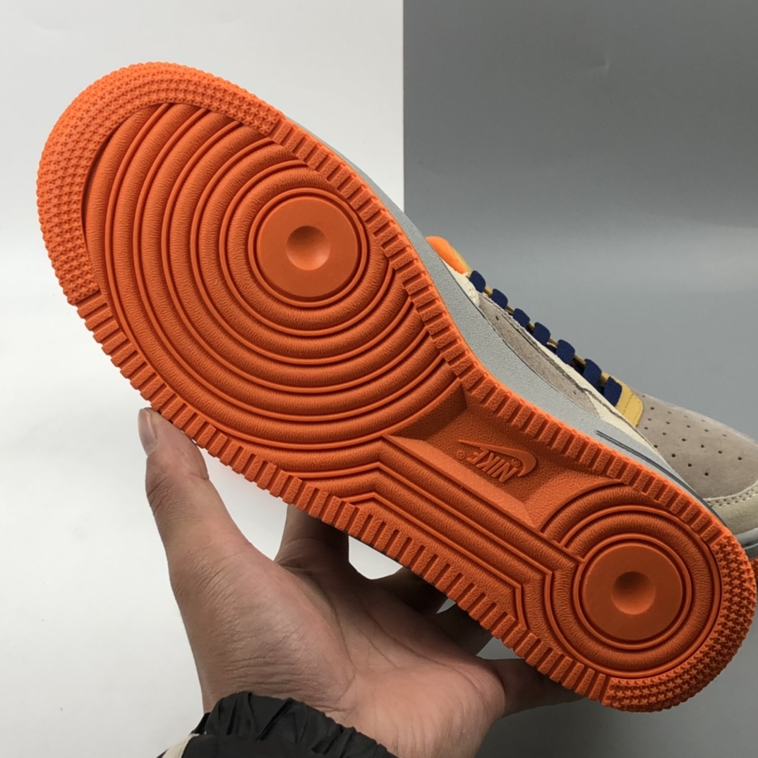 200 Nk Air Force 1  LOW'07  “灰拼橙”空军一号低帮休闲板鞋 DD7209-105