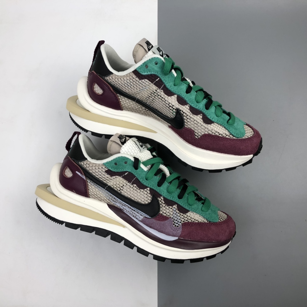 400 日式解构美学联名Sacai x Nike Pegasus Vaporfly SP 大重叠双钩子DD3035-200