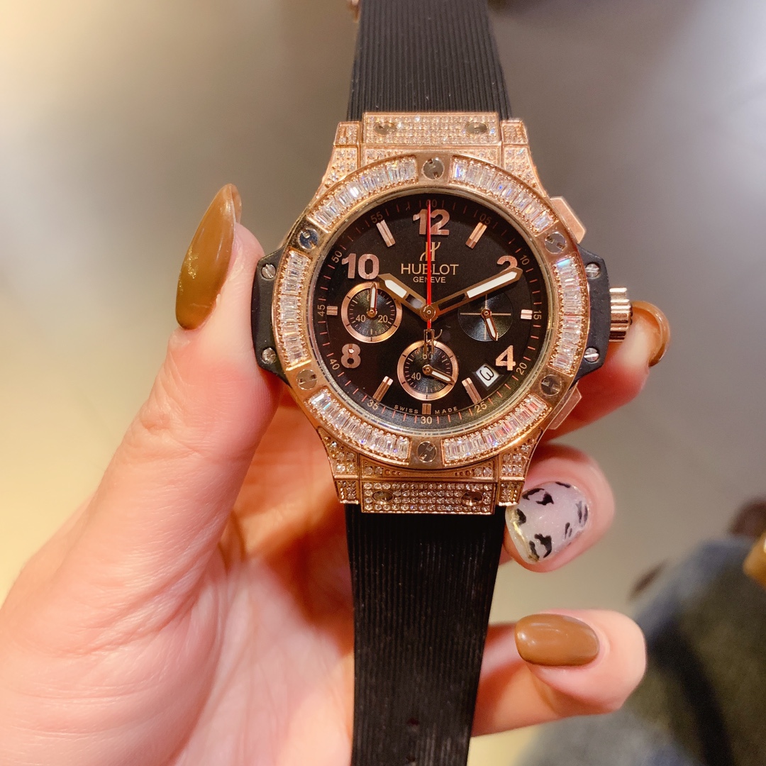 HUBLOT Big Bang Women’s Watch Series with Artist Collaboration: Luxury and Elegance Combined - 图片 1
