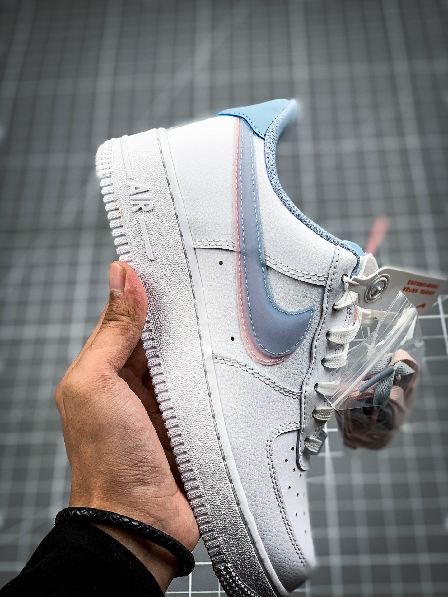 200 Air Force1 Low White pink blue 双勾蓝粉空军一号低帮 CW1574-100