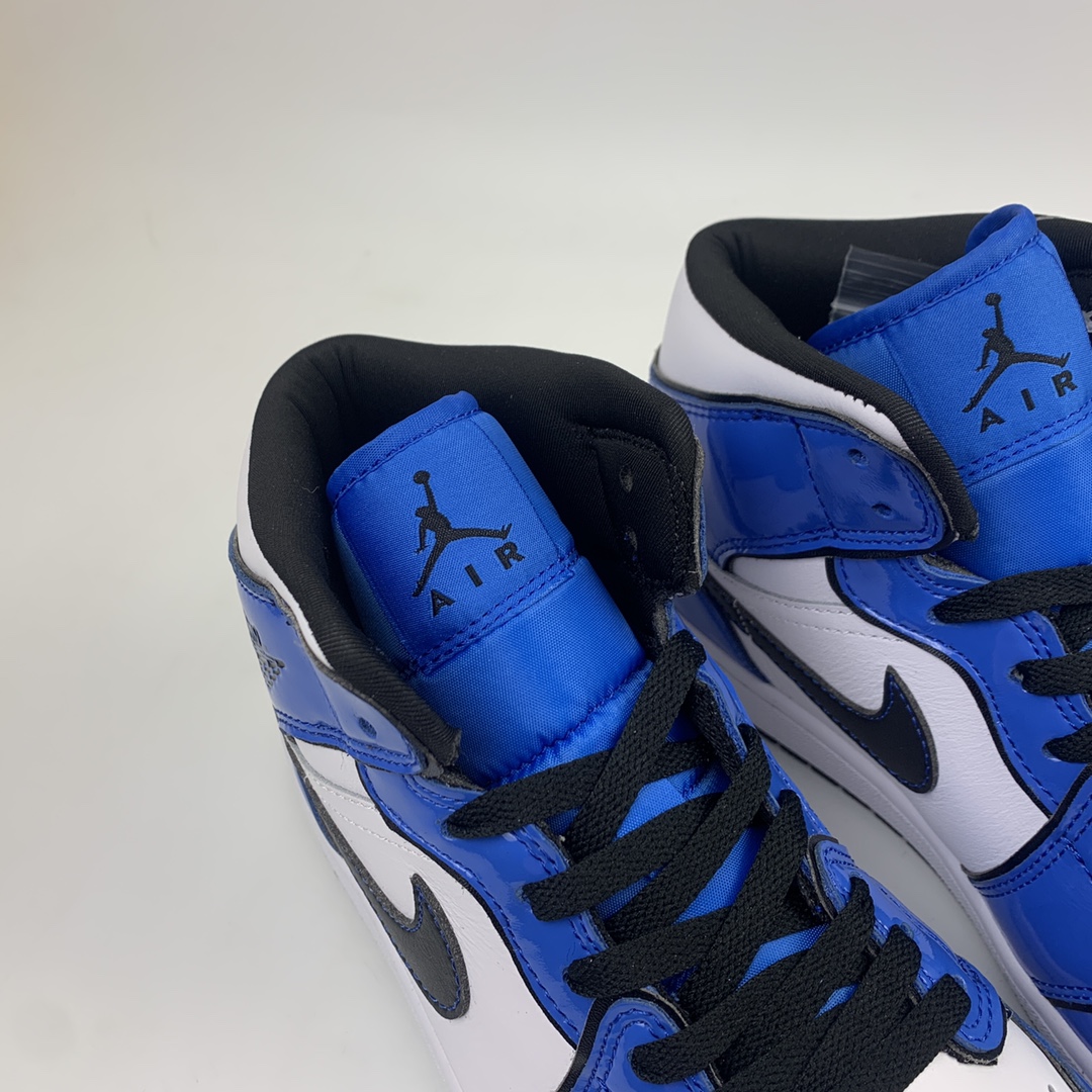 240 Air Jordan 1 Mid AJ1 乔1 中帮百搭休闲运动板鞋 DD6834-402