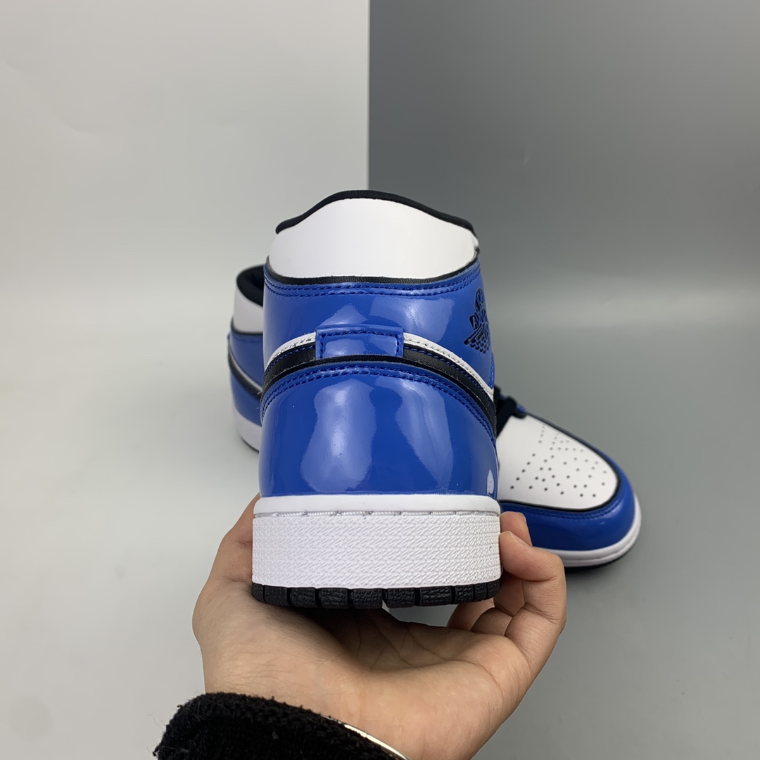 240 Air Jordan 1 Mid AJ1 乔1 中帮百搭休闲运动板鞋 DD6834-402