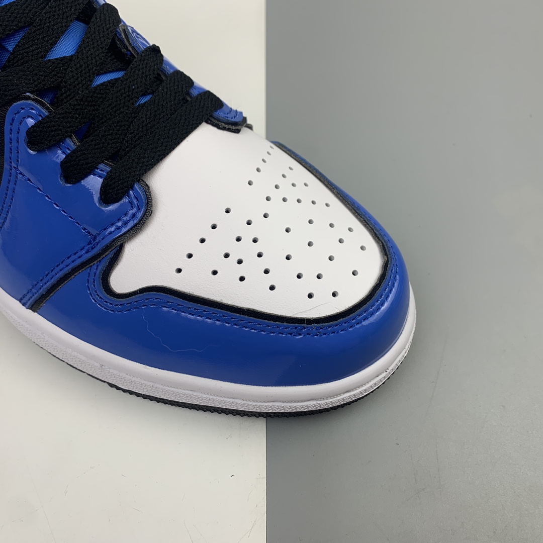 240 Air Jordan 1 Mid AJ1 乔1 中帮百搭休闲运动板鞋 DD6834-402
