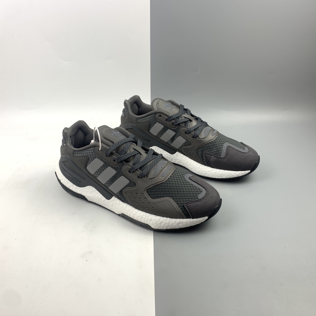 200  Adidas Originals 2020 Day Jogger Boost 三叶草2020版慢跑者系列高弹复古休闲运动跑鞋 夜行者二代 FW3019