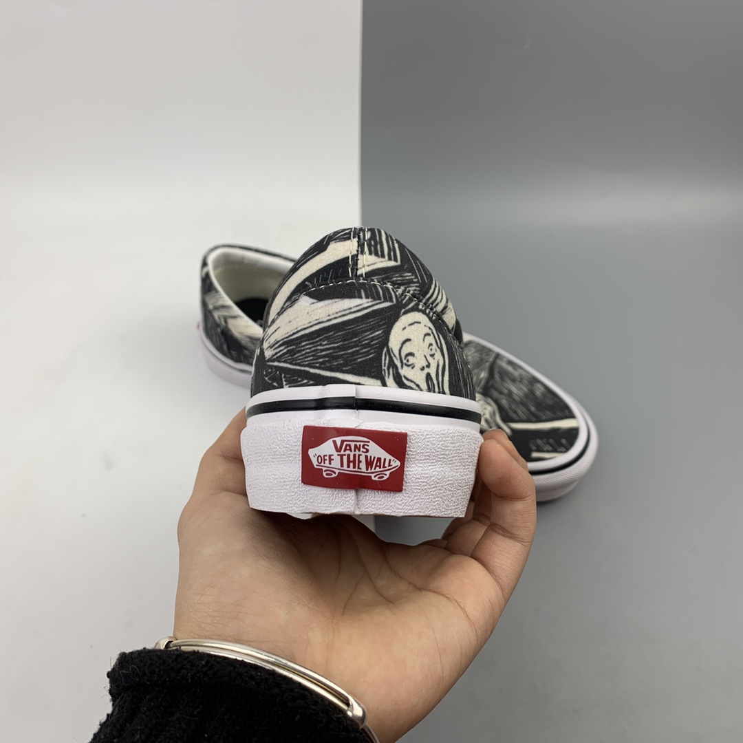 150 Vans Authentic x Moma 爱德华蒙克联名低帮板鞋 VN0A4BV41UB