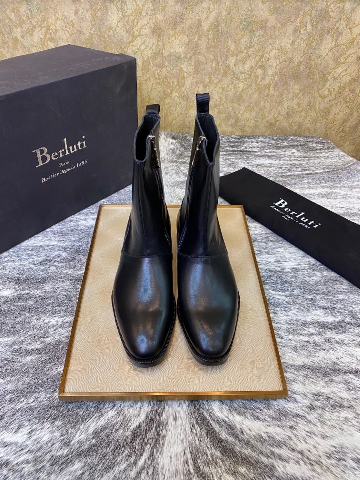 NO:574574,Batch of Berluti men's 8-inch mid-calf boots with leather lining [original goods from the channel] genuine and priced at $40,000... [pure wool lining imported from Australia! Pay attention to the elimination of artificial fluff in the market]; [Support global inspection] [Berluti] The world's top royal level, fully handmade series, the top Italian shoes of the year, domineering and hard-to-find goods, in stock, exclusively for aristocrats, the new favorite of the counter [Goodyear tire outsole] satisfies the gentleman who yearns for the top and high-end fashion! 38/45;,,boots19860909批 Berluti 男士8寸中筒靴 皮内里【渠道原单货】正品公价4万刀...【澳洲进口纯羊毛内里！注意杜绝市场人造绒毛】；【支持全球验货】【Berluti】世界顶级皇室级别 全手工系列 年意大利顶级鞋履 覇气狠货 现货 专供貴族 专柜新宠【固特异轮胎大底】满足驾驭向往时尚顶尖高端的绅士们! 38/45 ；,,boots,Men's shoes