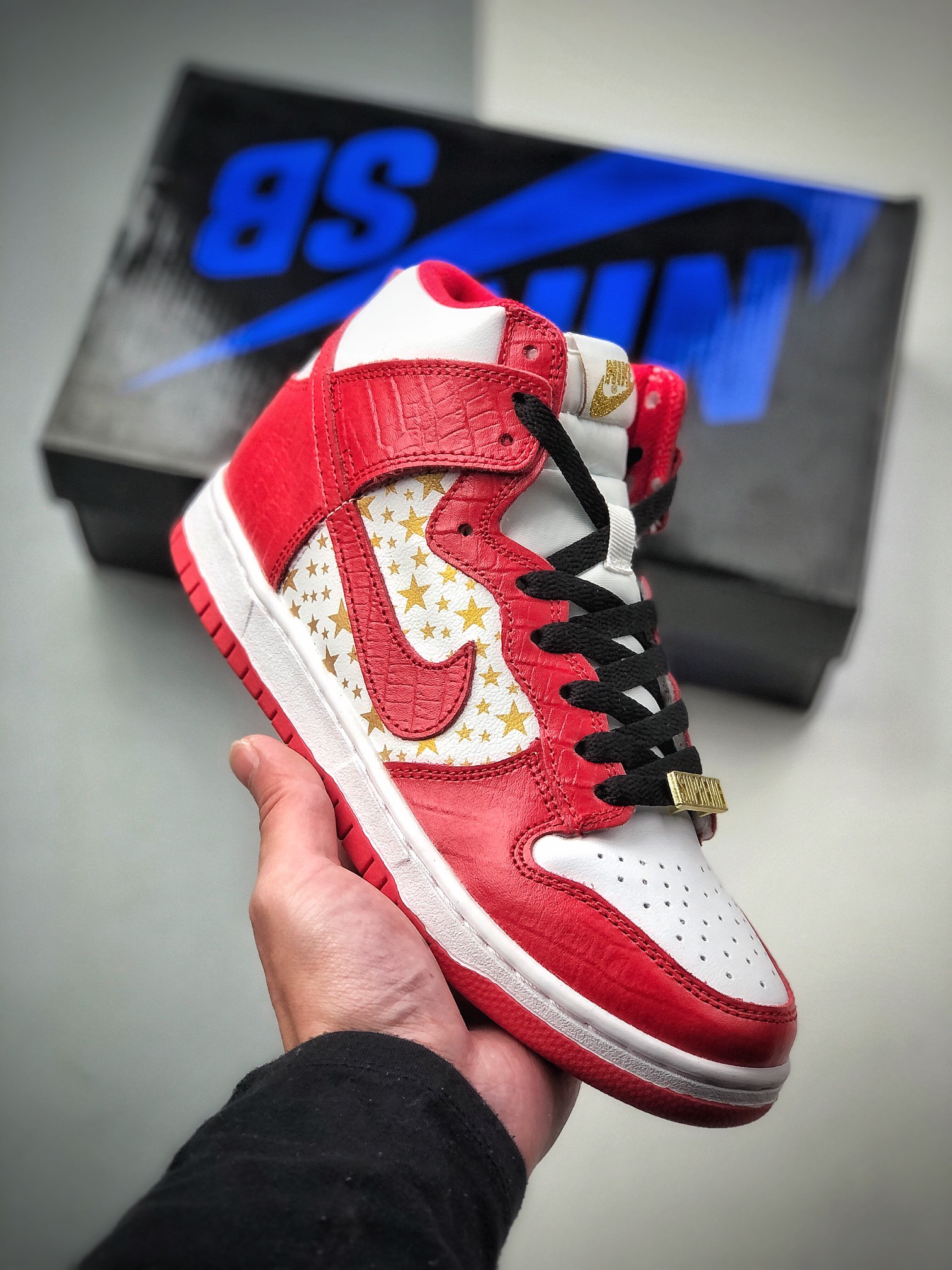 220  NIKE SB DUNK HIGH PRO 307385-161