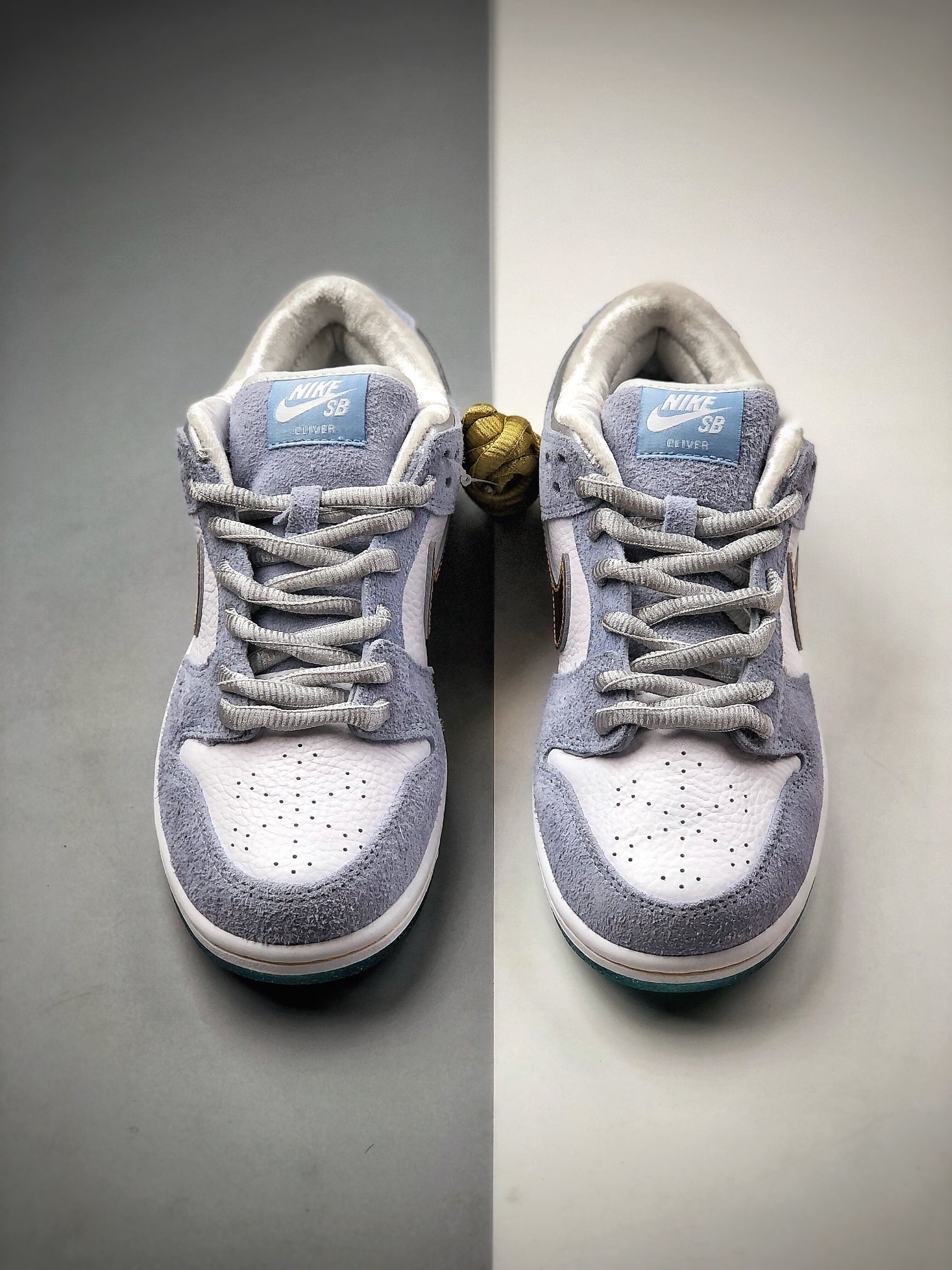 450  H12 NK Dunk Low ”Sean Cliver” 蓝色情人节