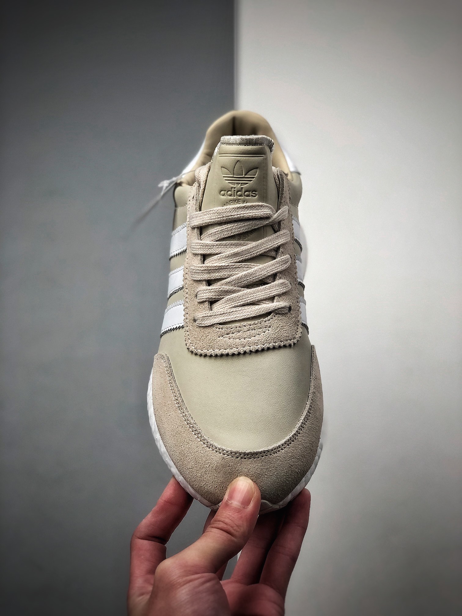 190 公司级阿迪达斯adidas Originals I-5923 清新鞋款