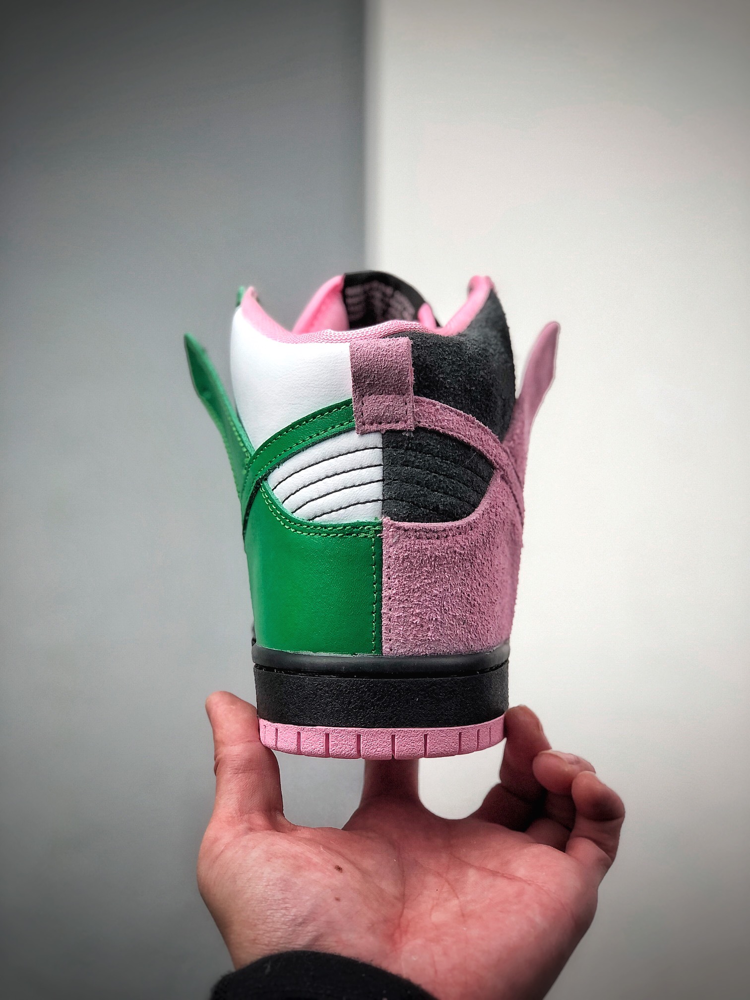 260  耐克SB 反转黑粉 Nike SB Dunk High Pro”Invert Celtics”扣篮系列高帮休闲运动滑板板鞋CU7349-001