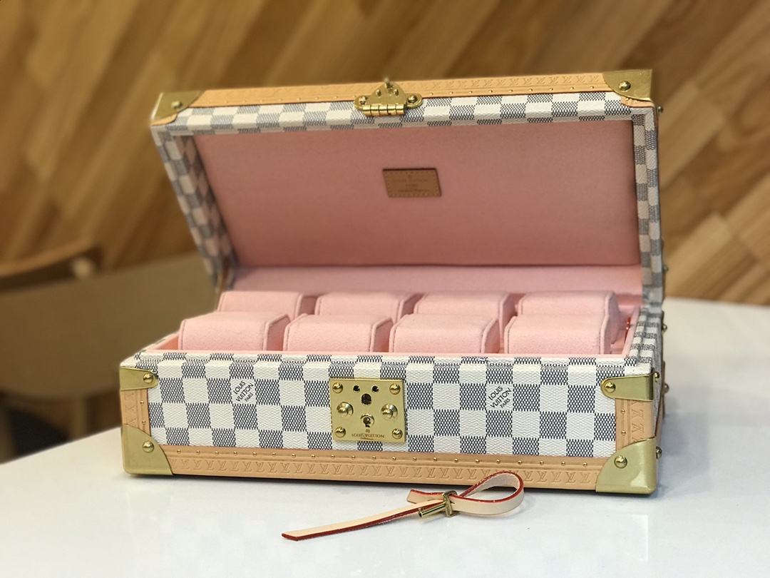 Louis Vuitton Damier Azur Canvas 8-Watch Case with Removable Tray 5 i1608740980 8205 3