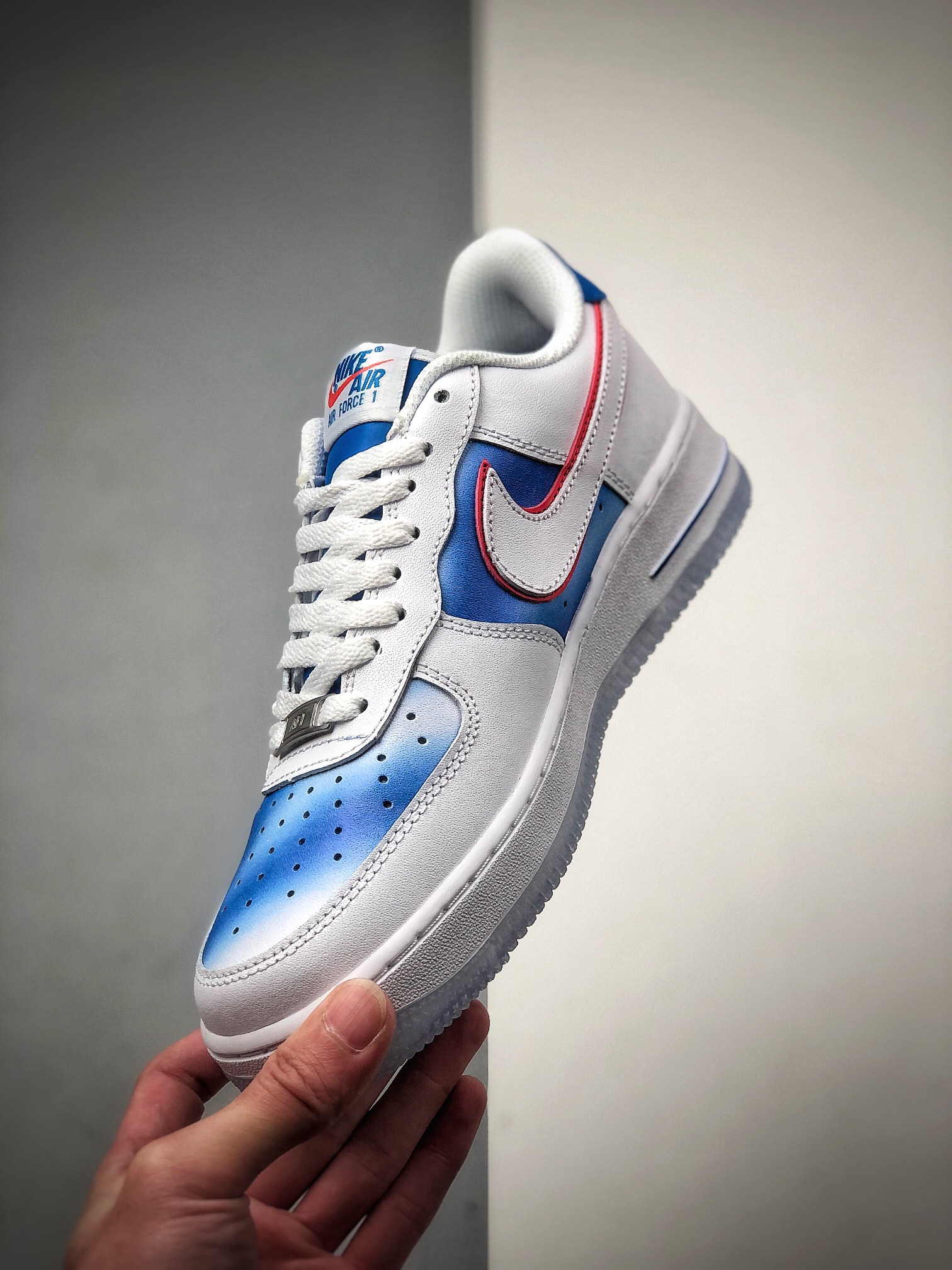 200 NIKE FORCE空军一号运动休闲板鞋 DC1404-100