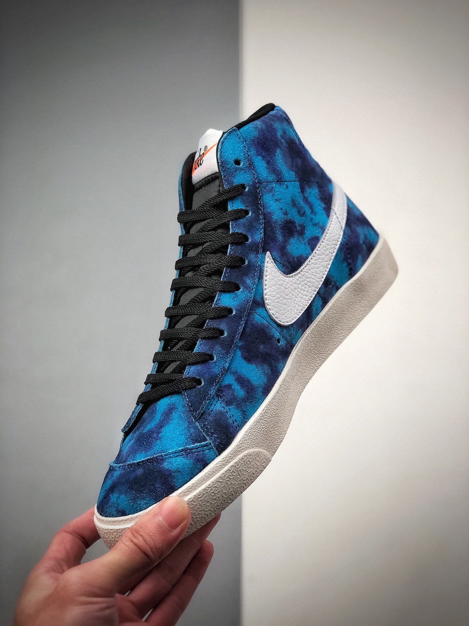 180  公司级 Nike Blazer Mid Retro OG 开拓者经典复古高帮休闲板鞋 DA7575-992