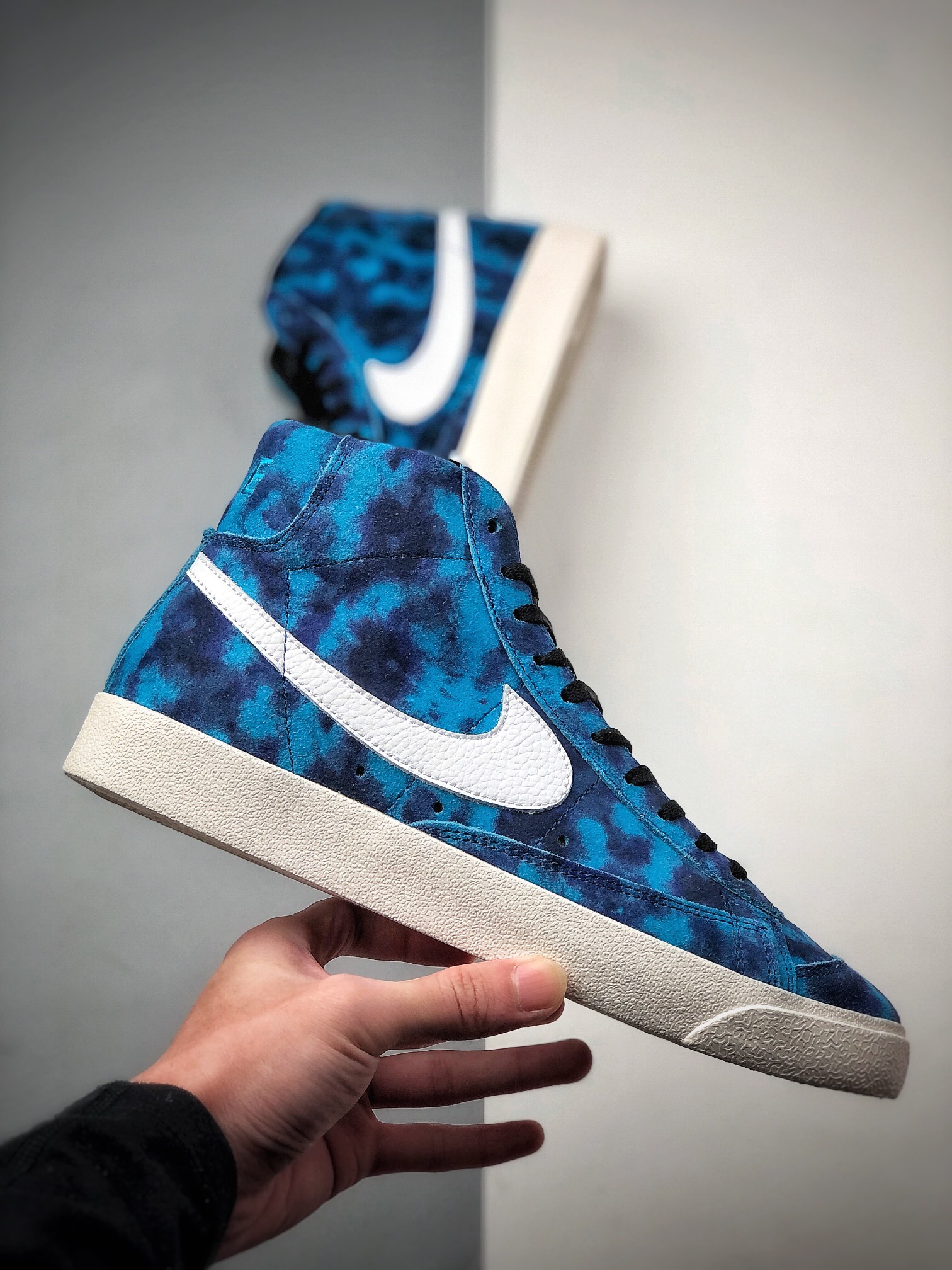 180  公司级 Nike Blazer Mid Retro OG 开拓者经典复古高帮休闲板鞋 DA7575-992