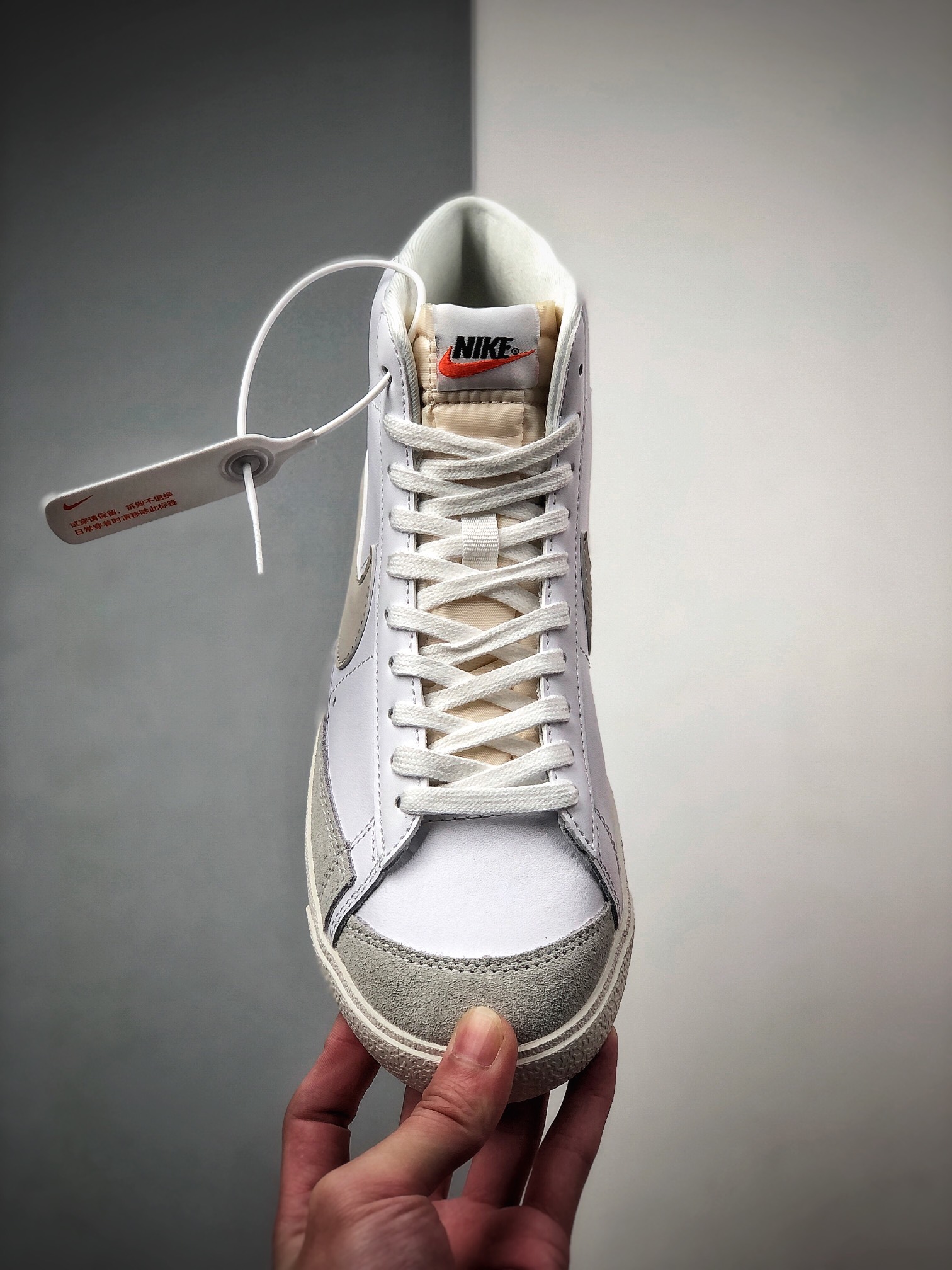 160  公司级 Nike Blazer Mid Retro OG 开拓者经典复古高帮休闲板鞋 BQ6806-106