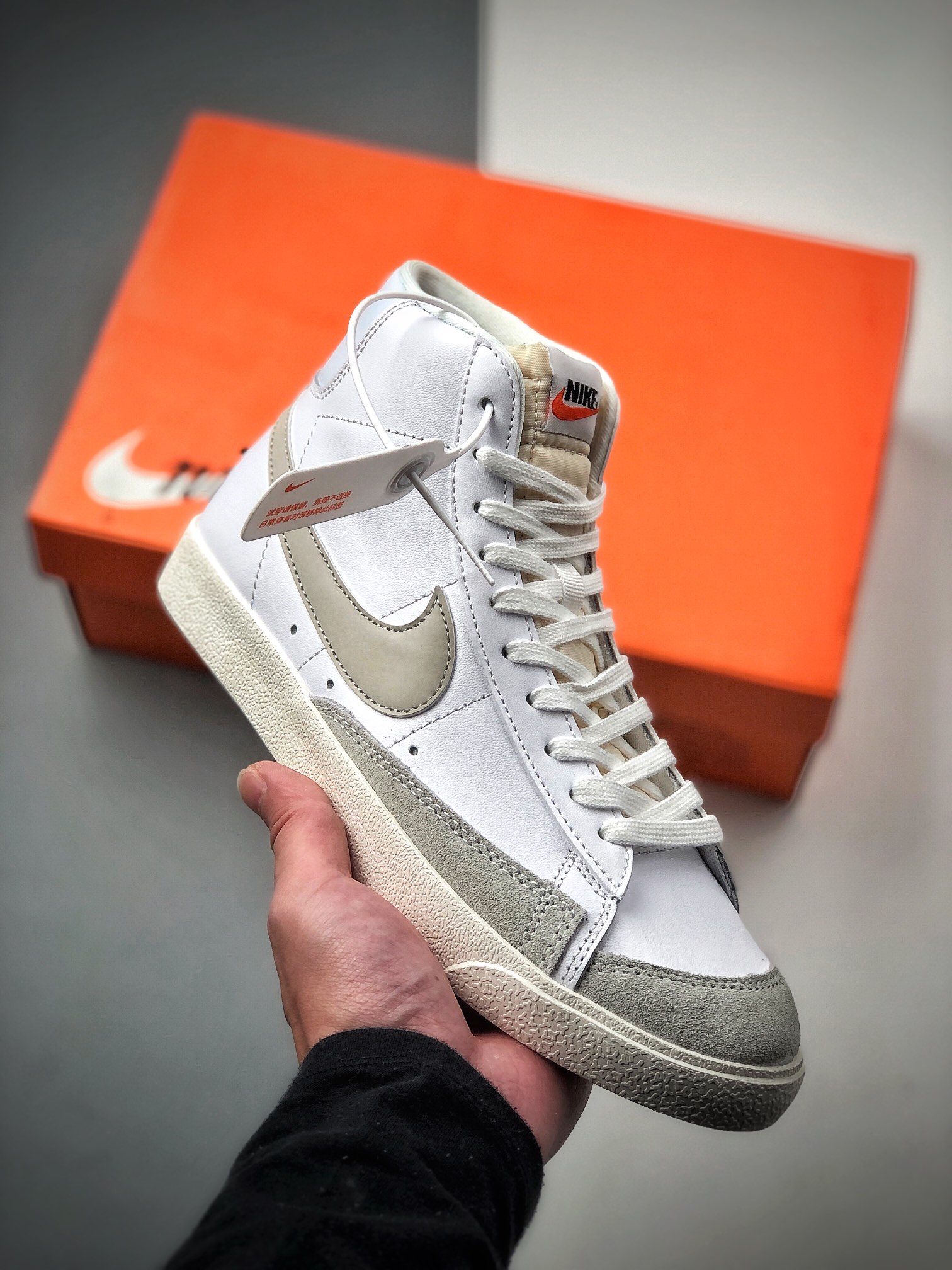 160  公司级 Nike Blazer Mid Retro OG 开拓者经典复古高帮休闲板鞋 BQ6806-106