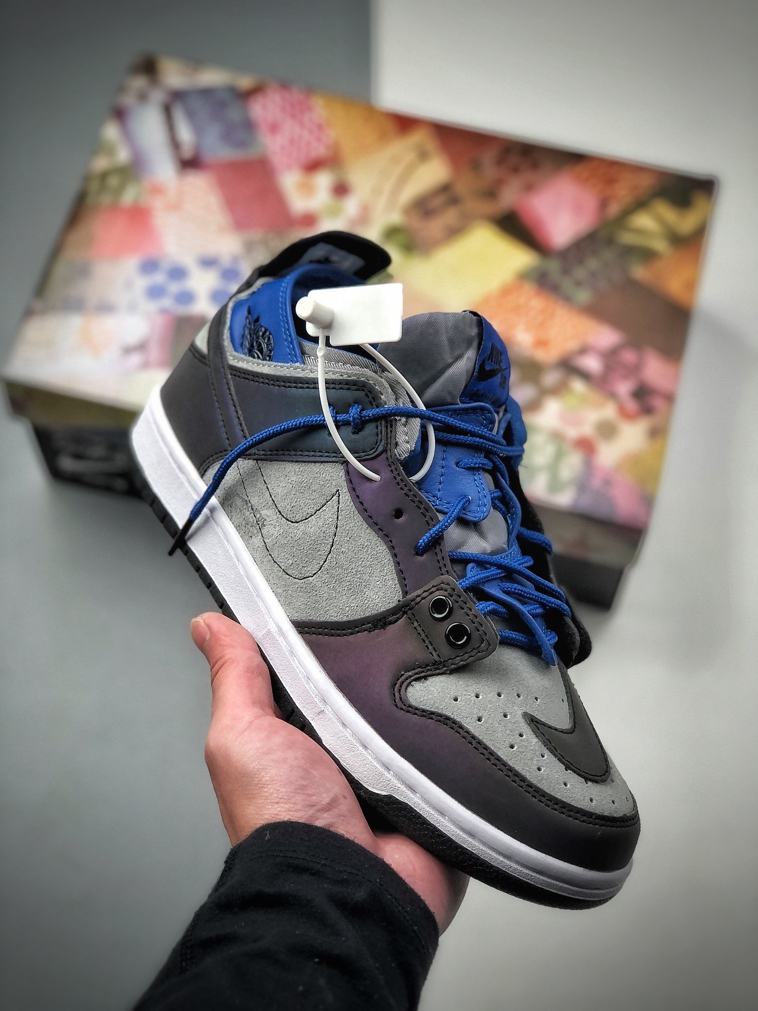 200  公司级#巴黎走秀款”英雄联盟” 耐克 Dunk SB low联手EJDER CZ8149-700