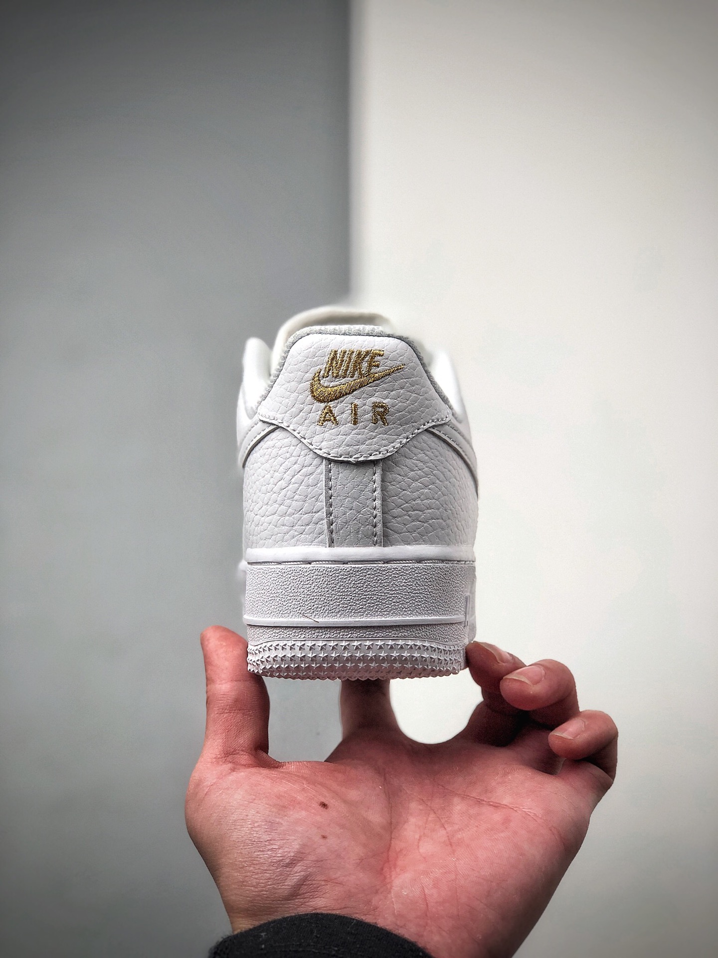200 NIKE FORCE空军一号运动休闲板鞋  CT1989-100