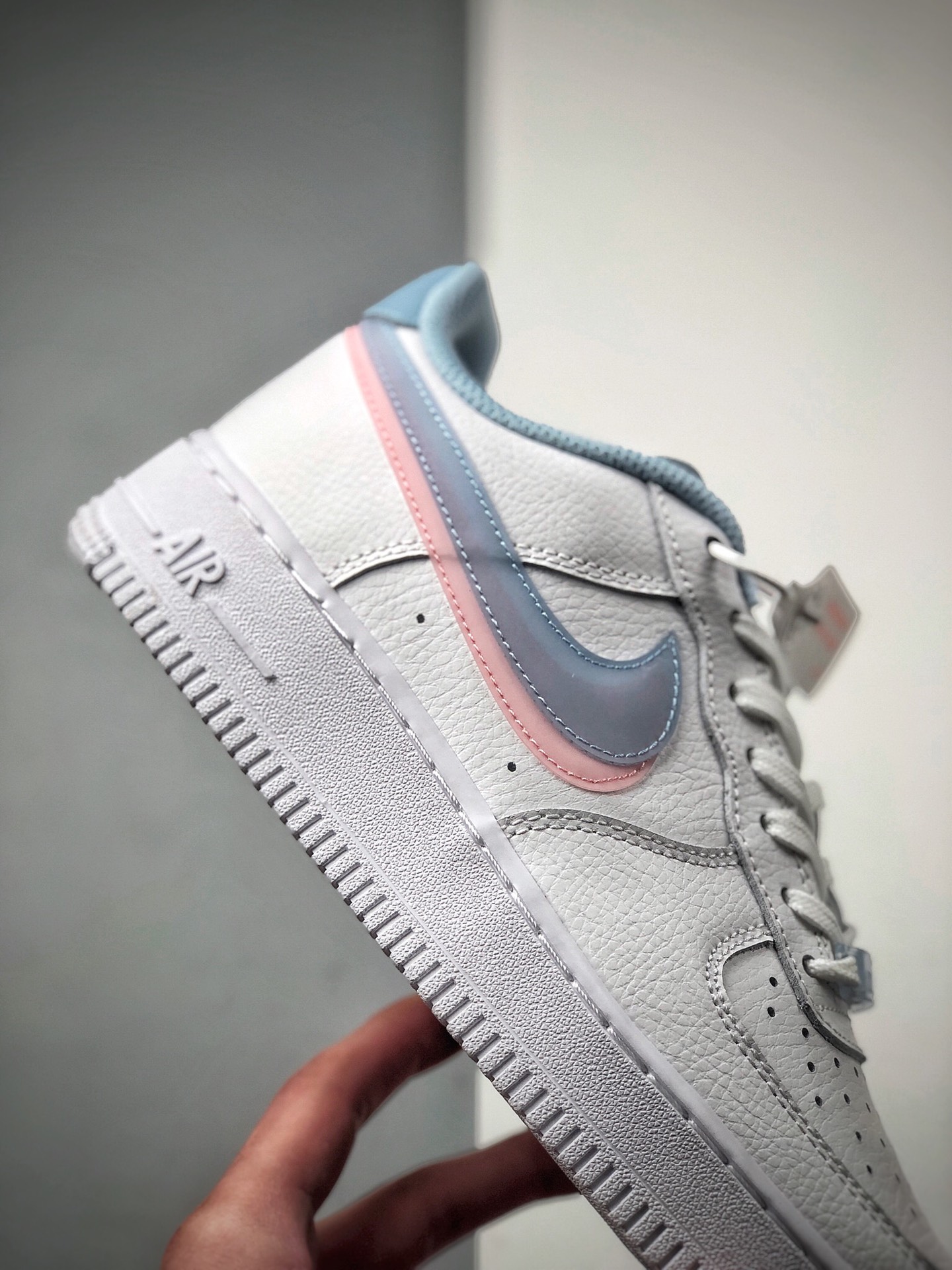 200 NIKE FORCE空军一号运动休闲板鞋 CW1574-100