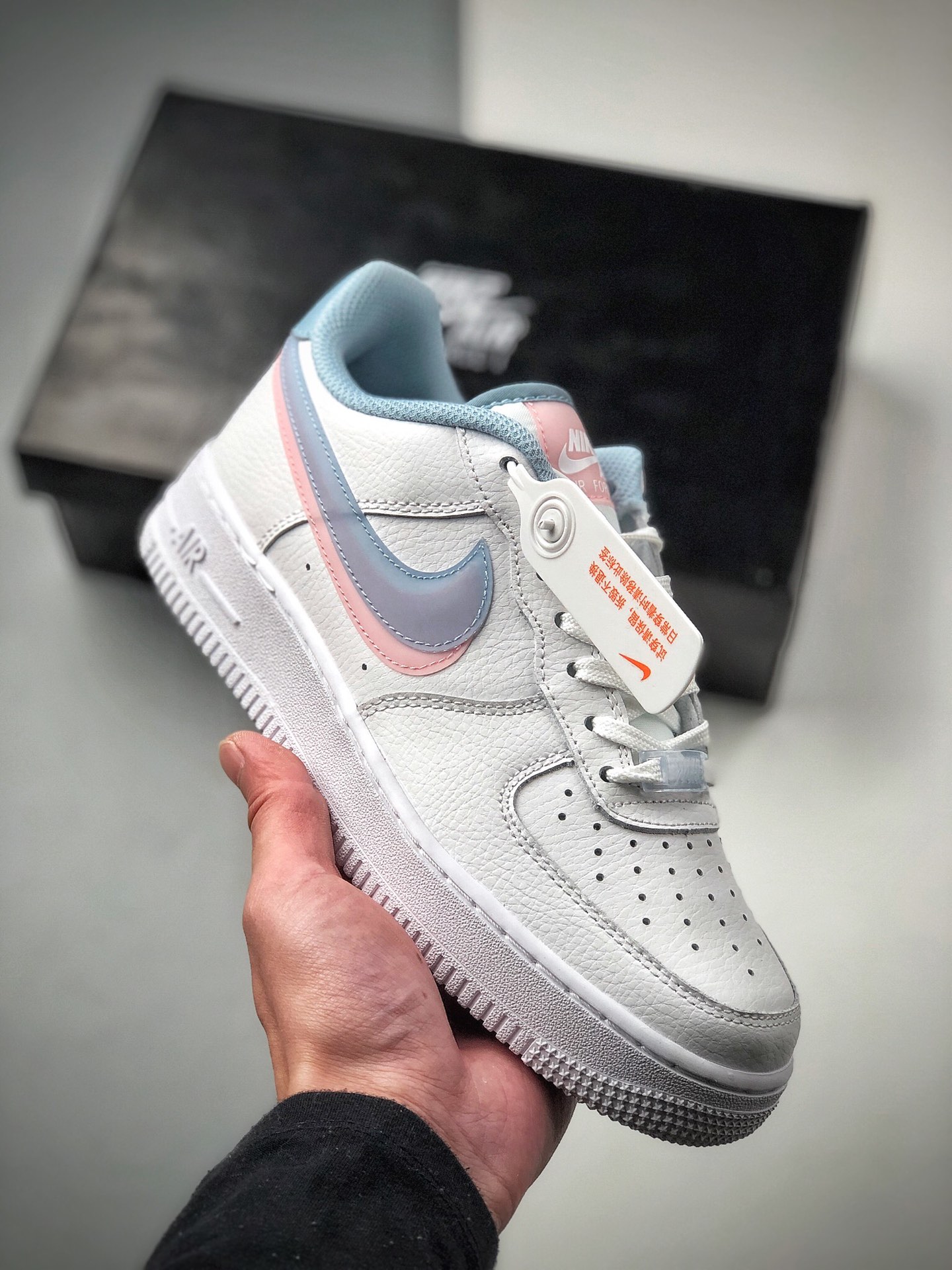 200 NIKE FORCE空军一号运动休闲板鞋 CW1574-100