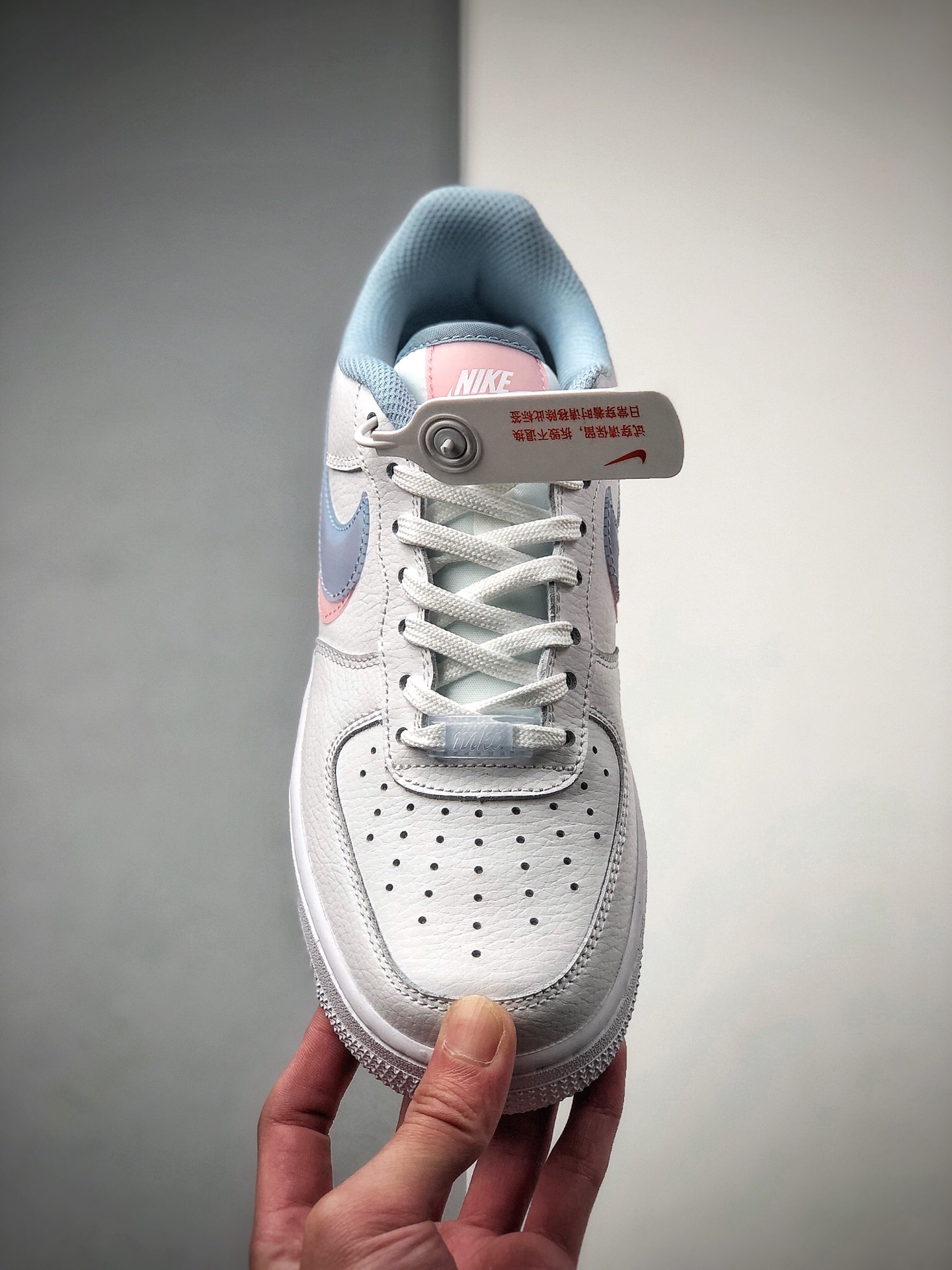 200 NIKE FORCE空军一号运动休闲板鞋 CW1574-100