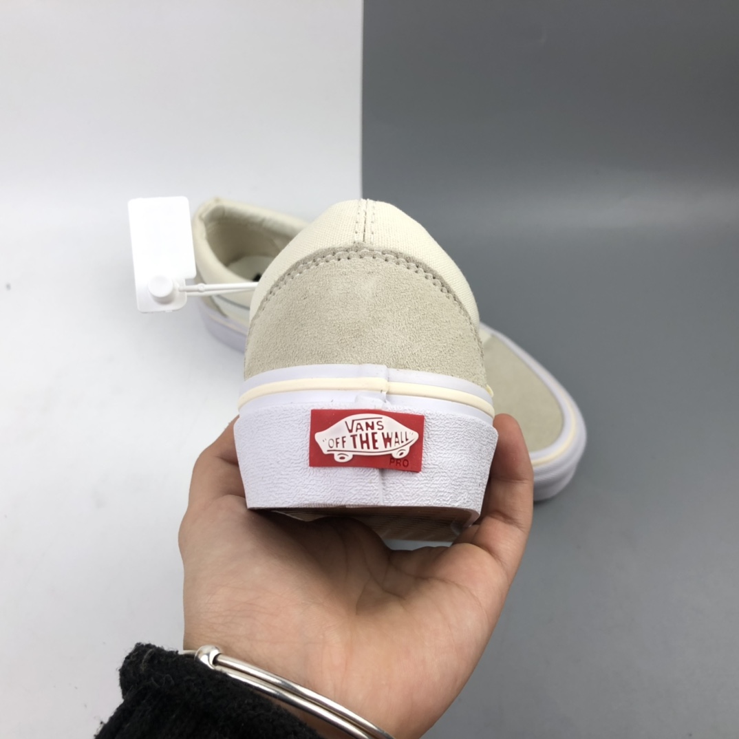 130 Vans Old Skool 反毛皮帆布低帮系带休闲复古运动鞋 VN0A3DZ3VTB