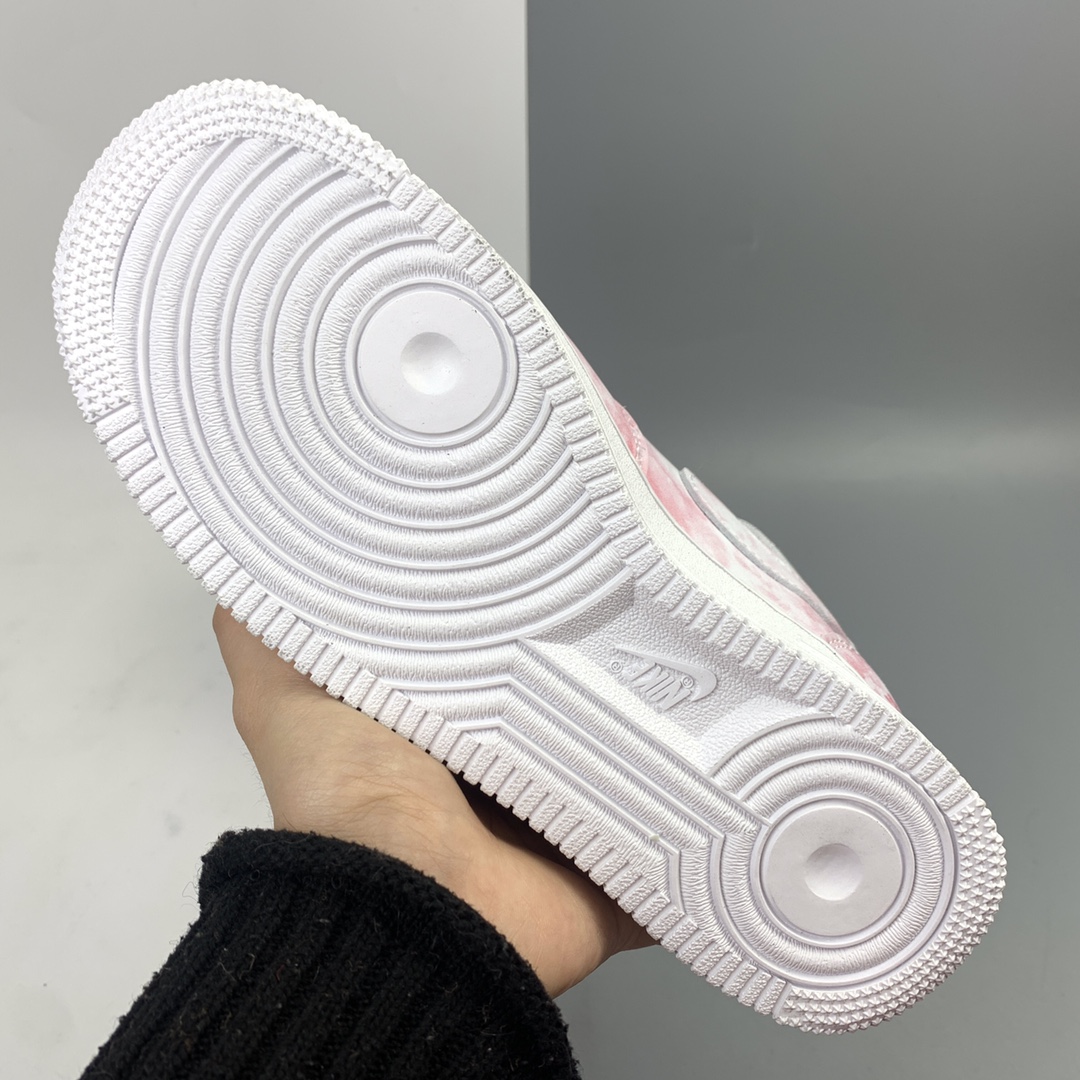220 创意ID二次元定制 樱花少女x Nk Air Force 1 '07 Mid 空军一号经典中帮百搭休闲运动板鞋 AQ8020-601