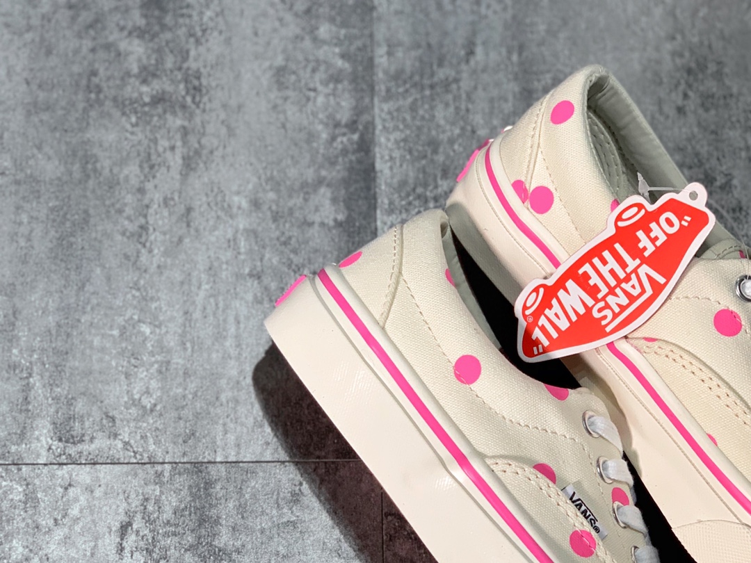 150 Vans Authentic x CDG Girl小清新联名系列