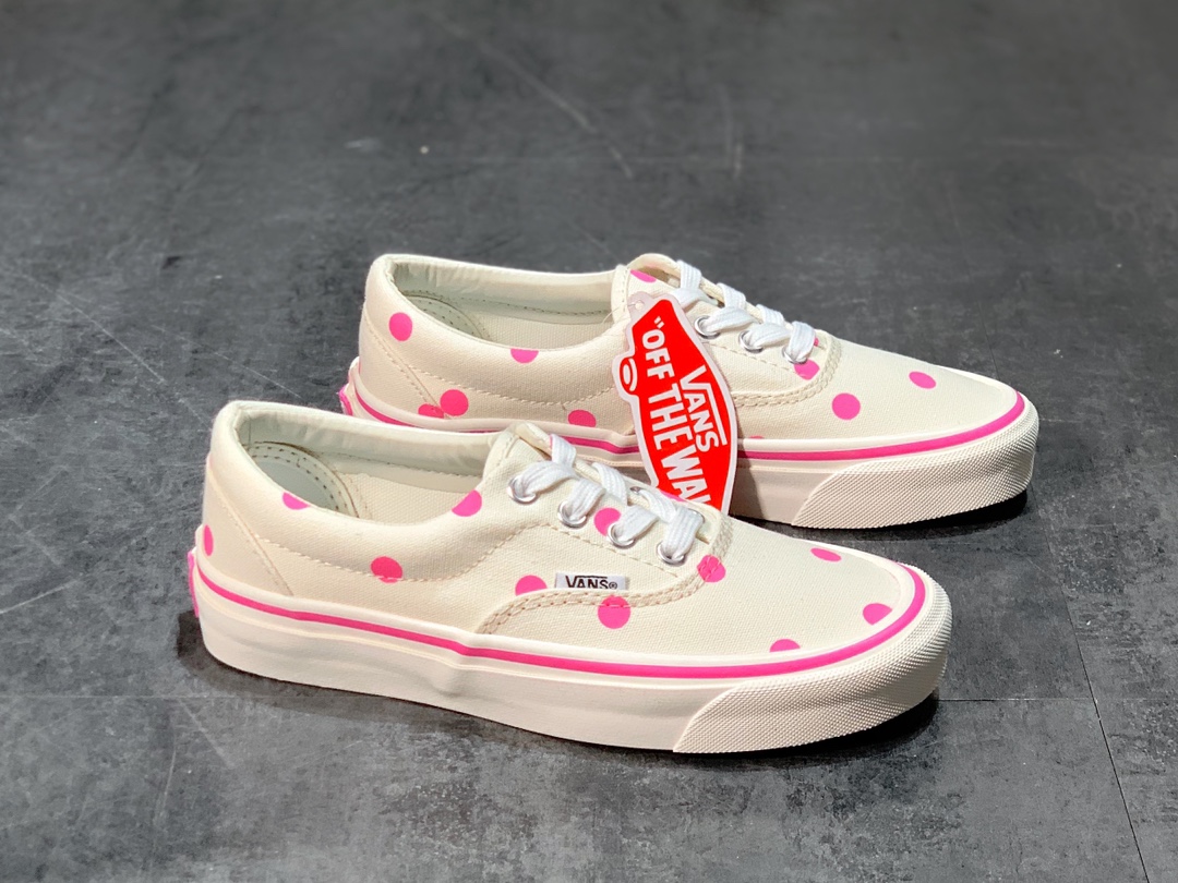 150 Vans Authentic x CDG Girl小清新联名系列