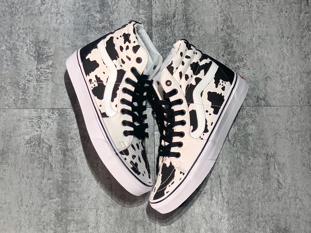 160 Vans Sk8-Hi 奶牛涂鸦  高帮复古帆布休闲硫化板鞋 VN0A4OE5NOQ