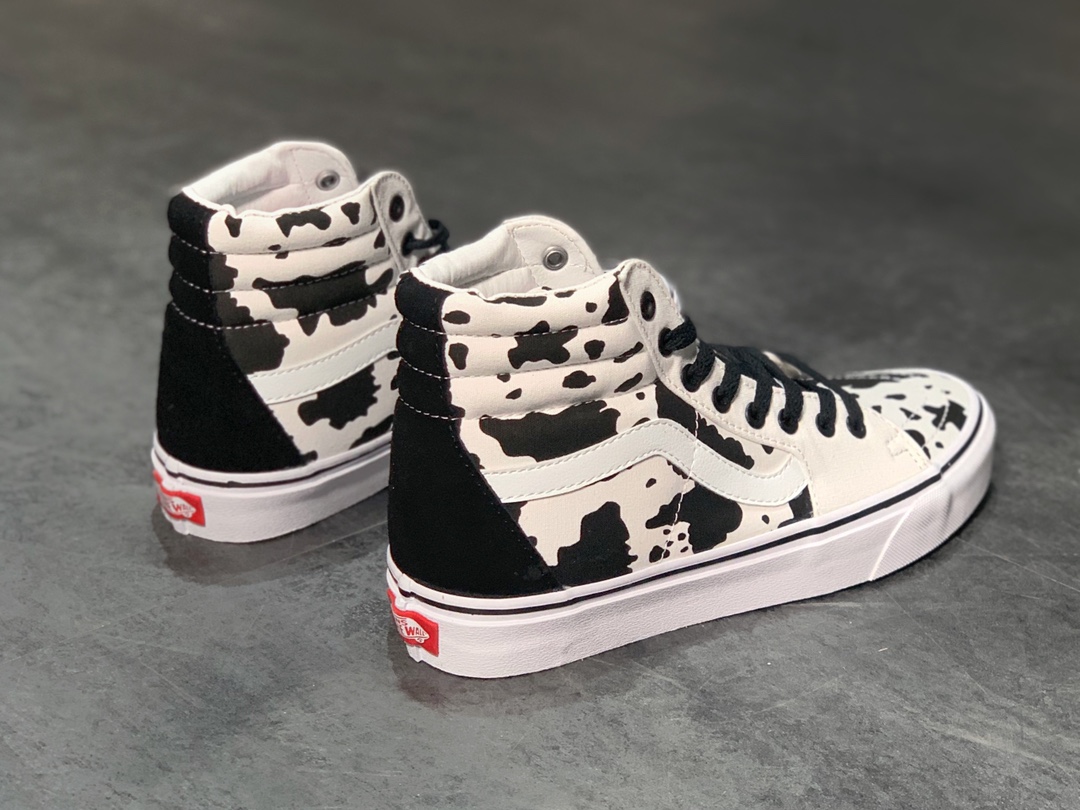 160 Vans Sk8-Hi 奶牛涂鸦  高帮复古帆布休闲硫化板鞋 VN0A4OE5NOQ